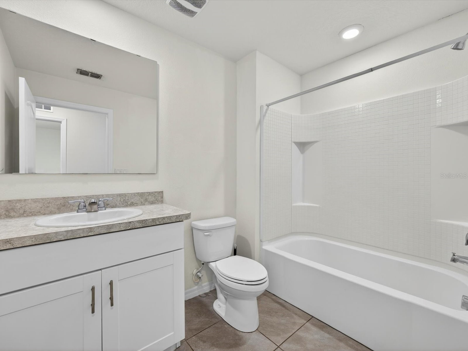 1797 Red Canyon Drive Kissimmee FL 34744 O6371990 image18