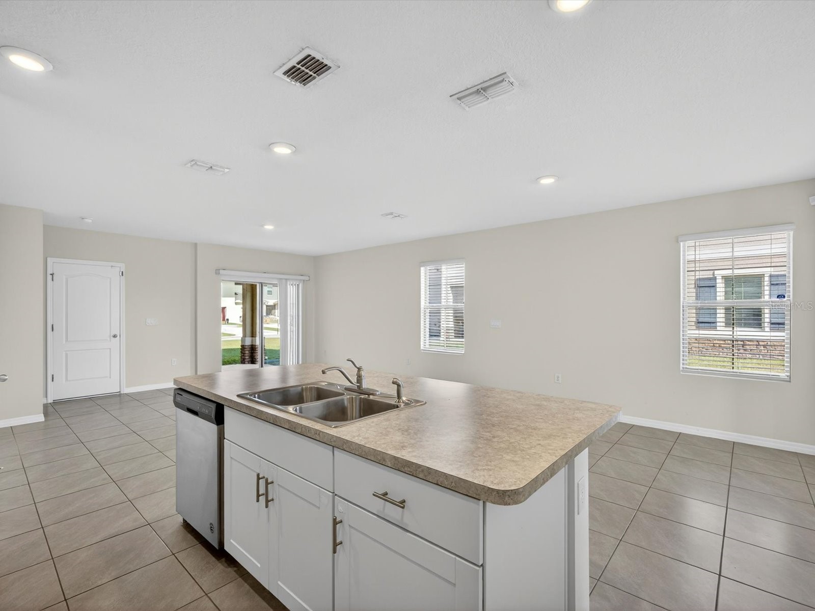 1797 Red Canyon Drive Kissimmee FL 34744 O6371990 image8