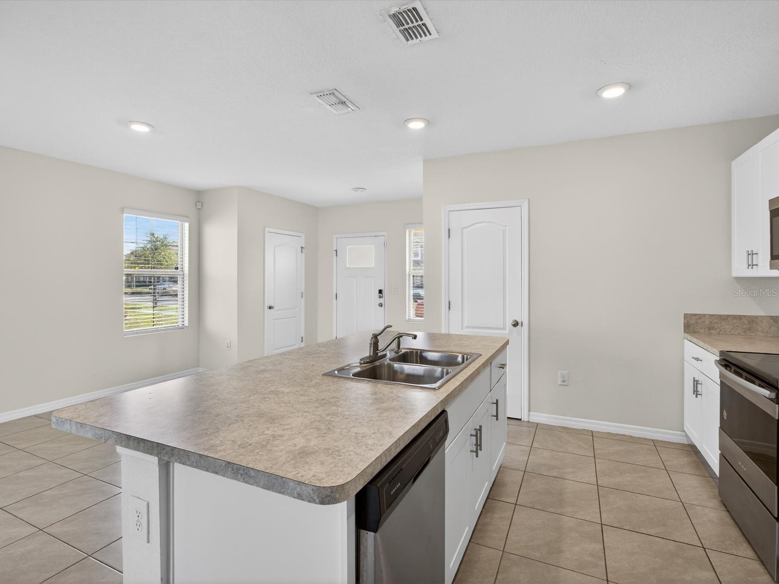 1797 Red Canyon Drive Kissimmee FL 34744 O6371990 image9