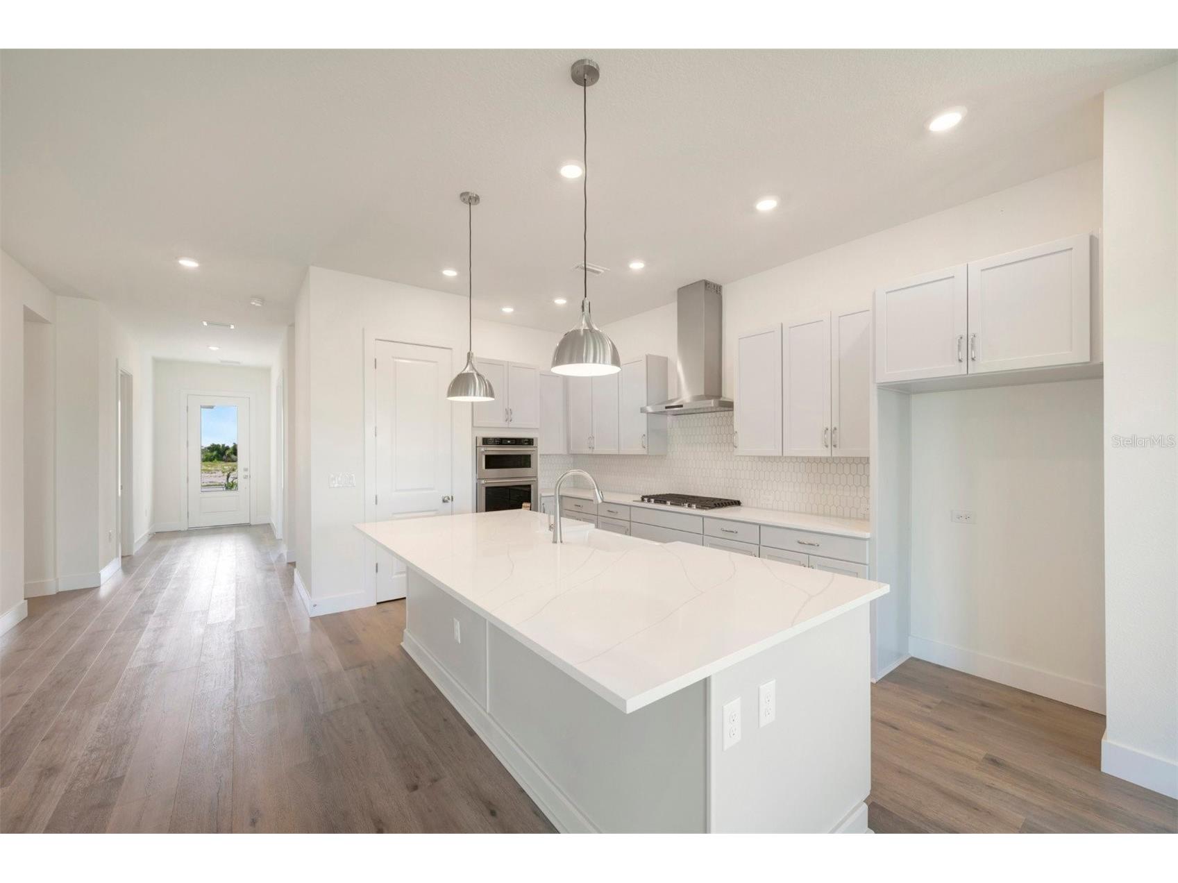 17972 Foxtail Loop Venice FL 34293 TB8461783 image4
