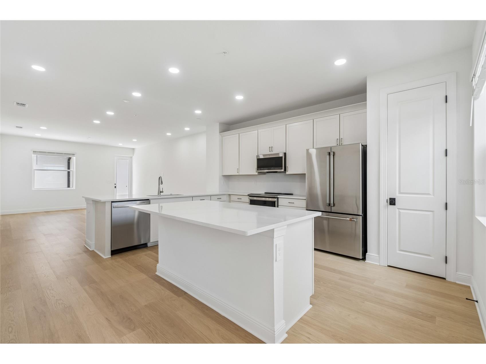 17978 Broadleaf Loop Venice FL 34293 R4909955 image2