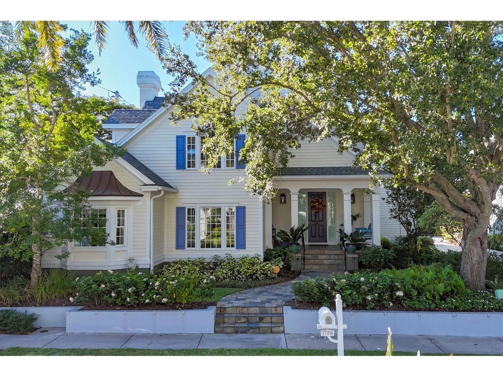 1798 Lincoln Park Circle Sarasota FL 34236 - HUDSON BAYOU A4670050 image4