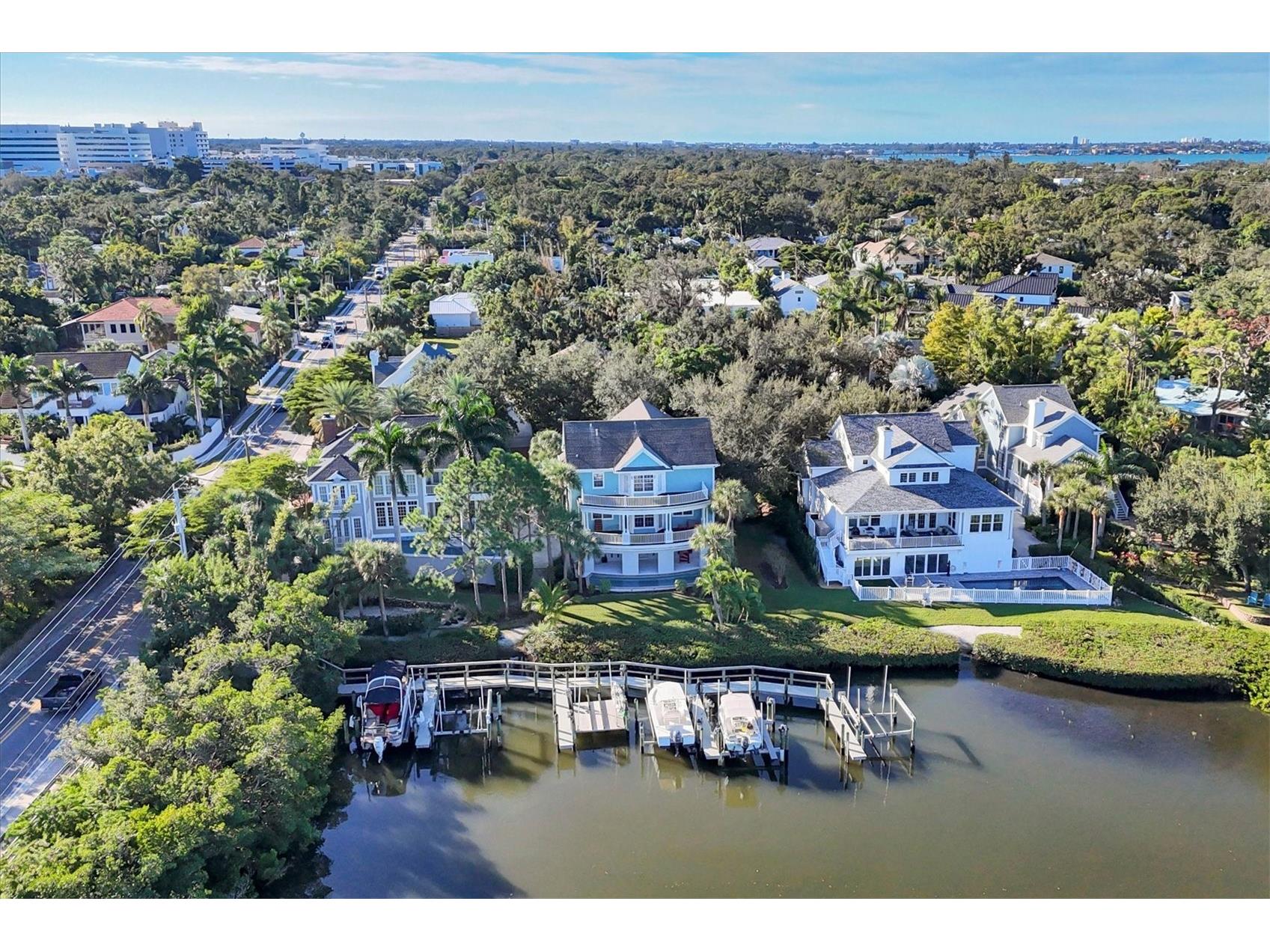 1798 Lincoln Park Circle Sarasota FL 34236 - HUDSON BAYOU A4670050 image8