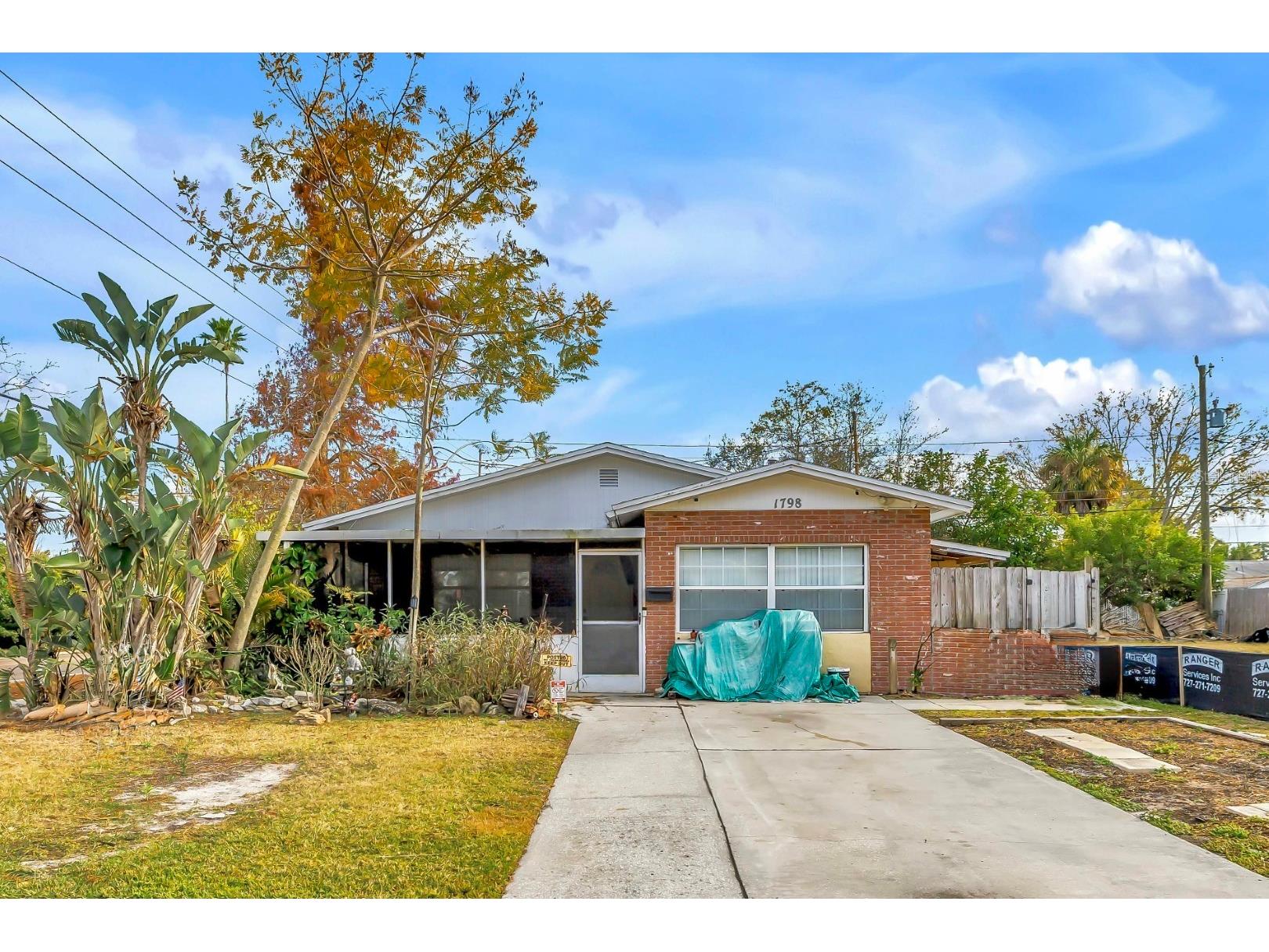 1798 New Hampshire Avenue NE Saint Petersburg FL 33703 - TAMPA BAY TB8478616 image1