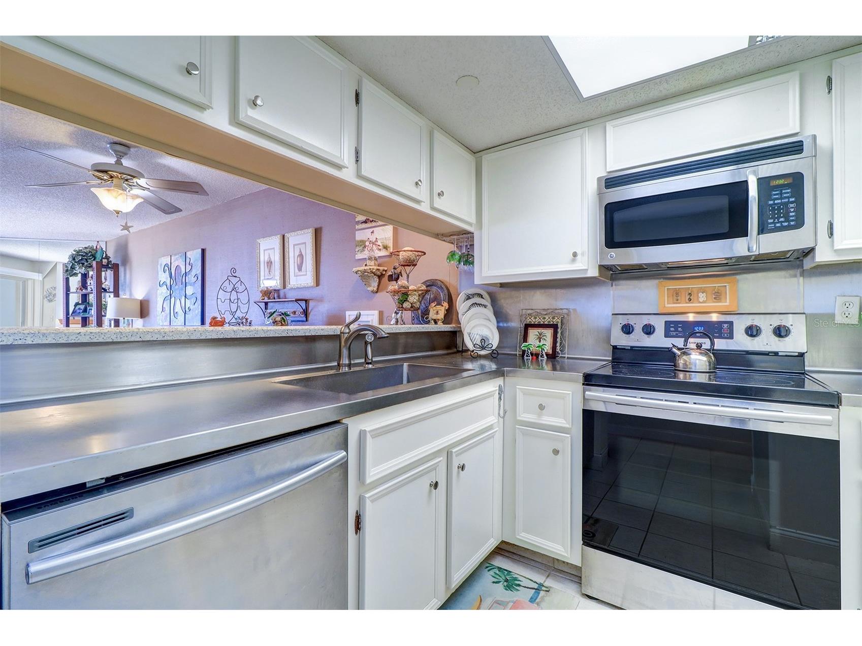 17980 Gulf Boulevard #103 Redington Shores FL 33708 - GULF OF MEXICO TB8334458 image22