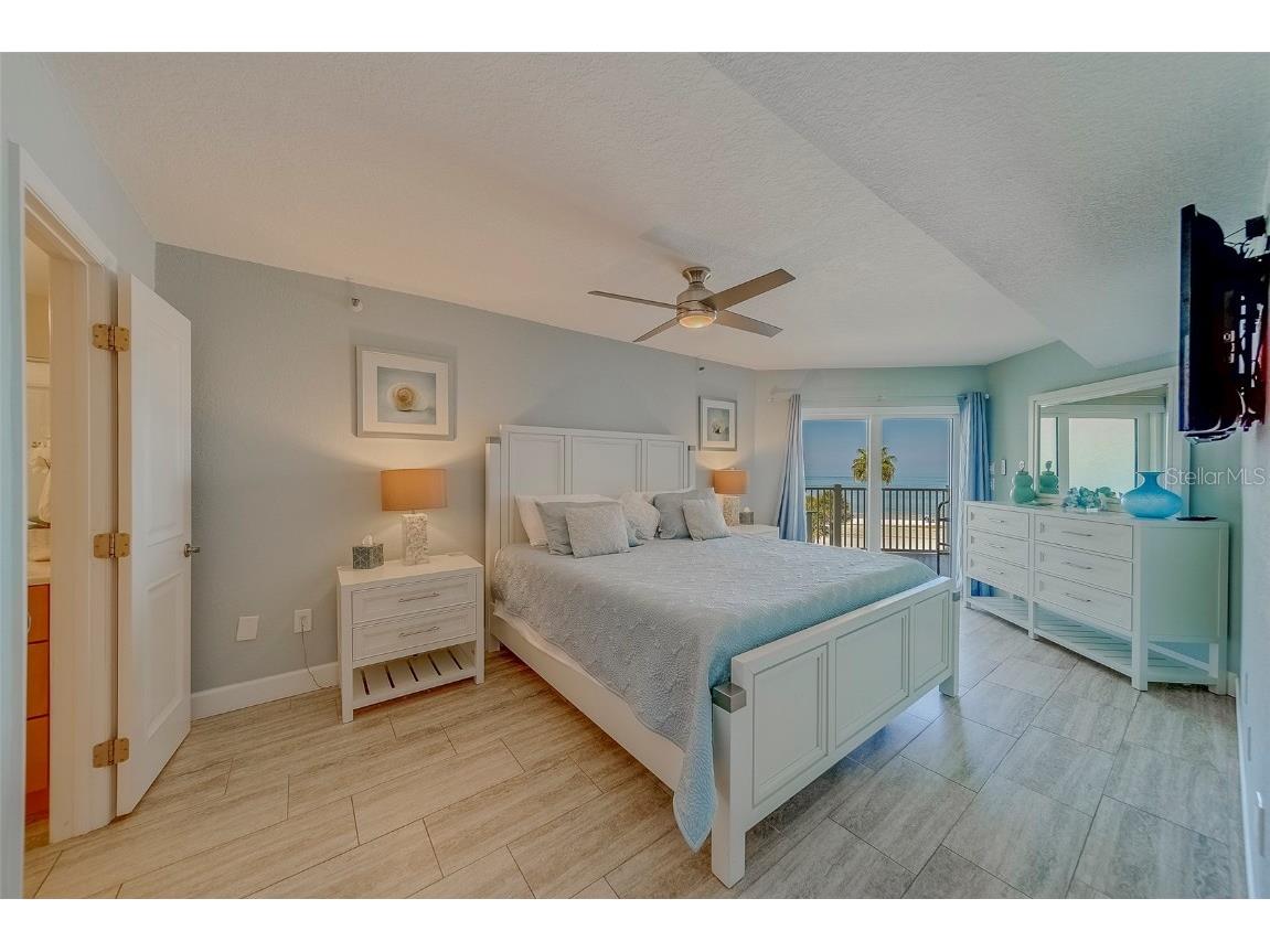 17980 Gulf Boulevard #402 Redington Shores FL 33708 TB8423346 image21