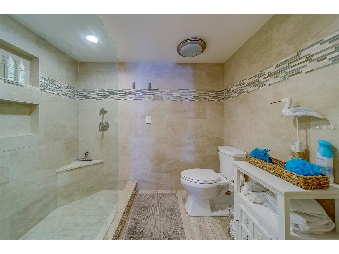 17980 Gulf Boulevard #402 Redington Shores FL 33708 TB8423346 image25