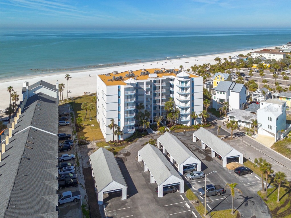 17980 Gulf Boulevard #403 Redington Shores FL 33708 TB8346146 image1