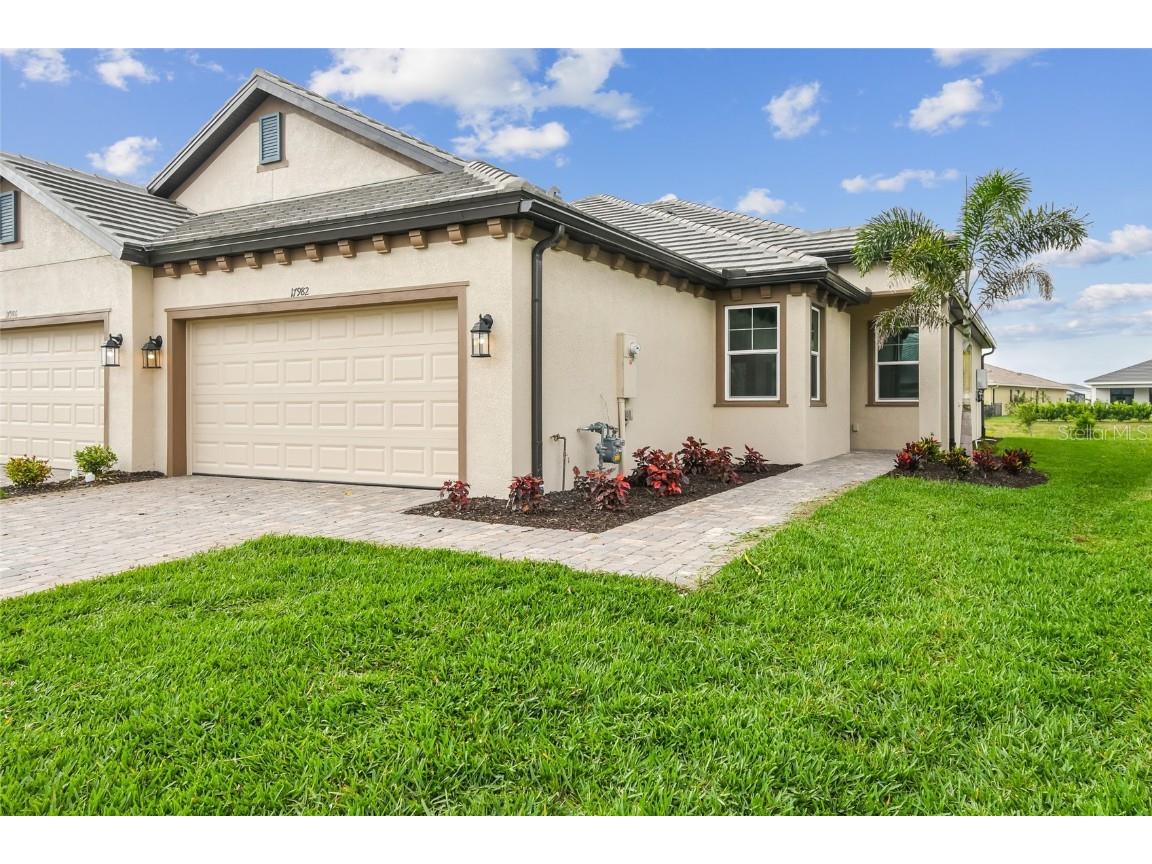 17982 Cherished Loop Lakewood Ranch FL 34211 R4909087 image1