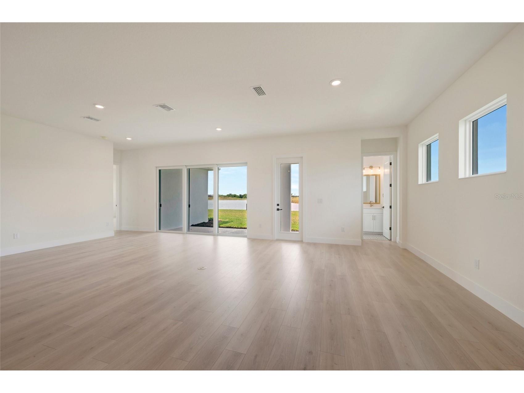 17988 Foxtail Loop Venice FL 34293 TB8478238 image10