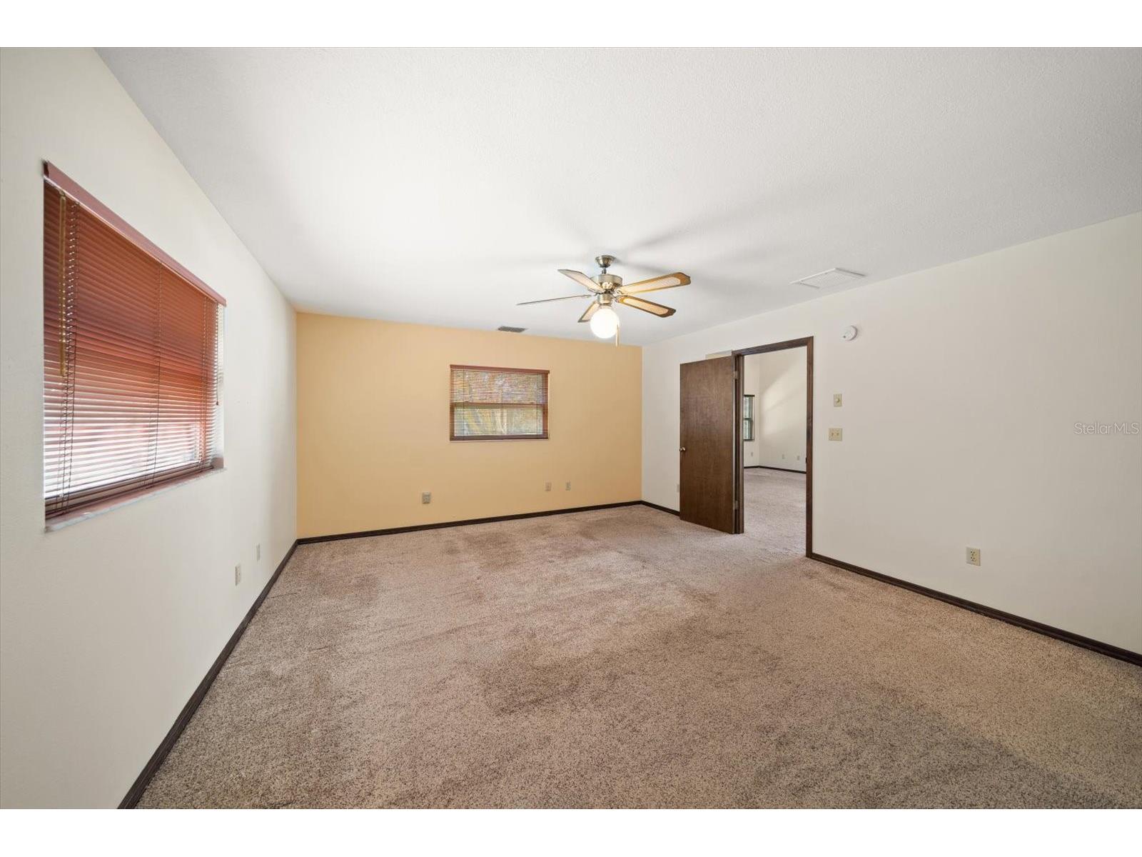 1799 Dixie Highway Tarpon Springs FL 34689 TB8474102 image25