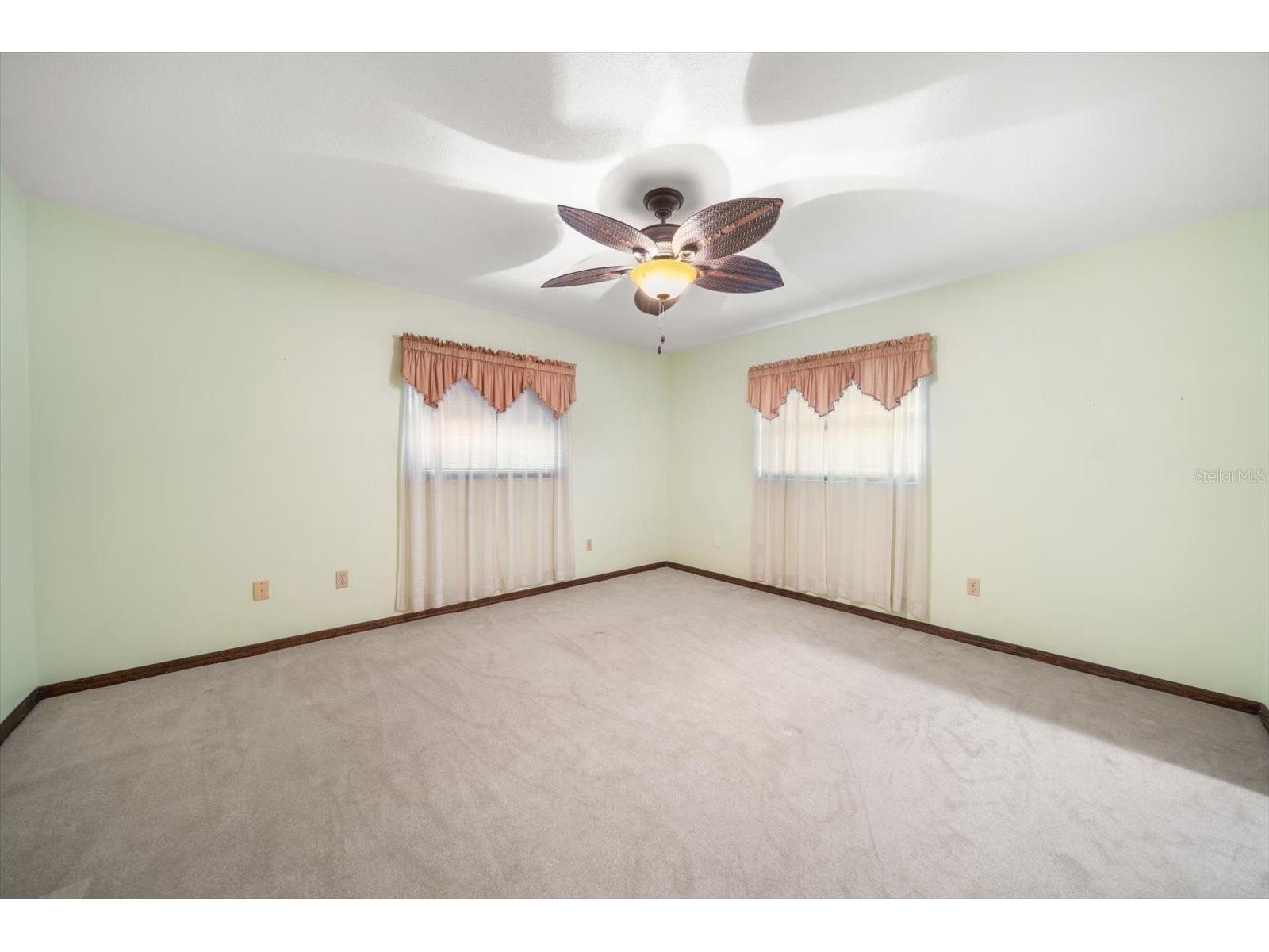 1799 Dixie Highway Tarpon Springs FL 34689 TB8474102 image36