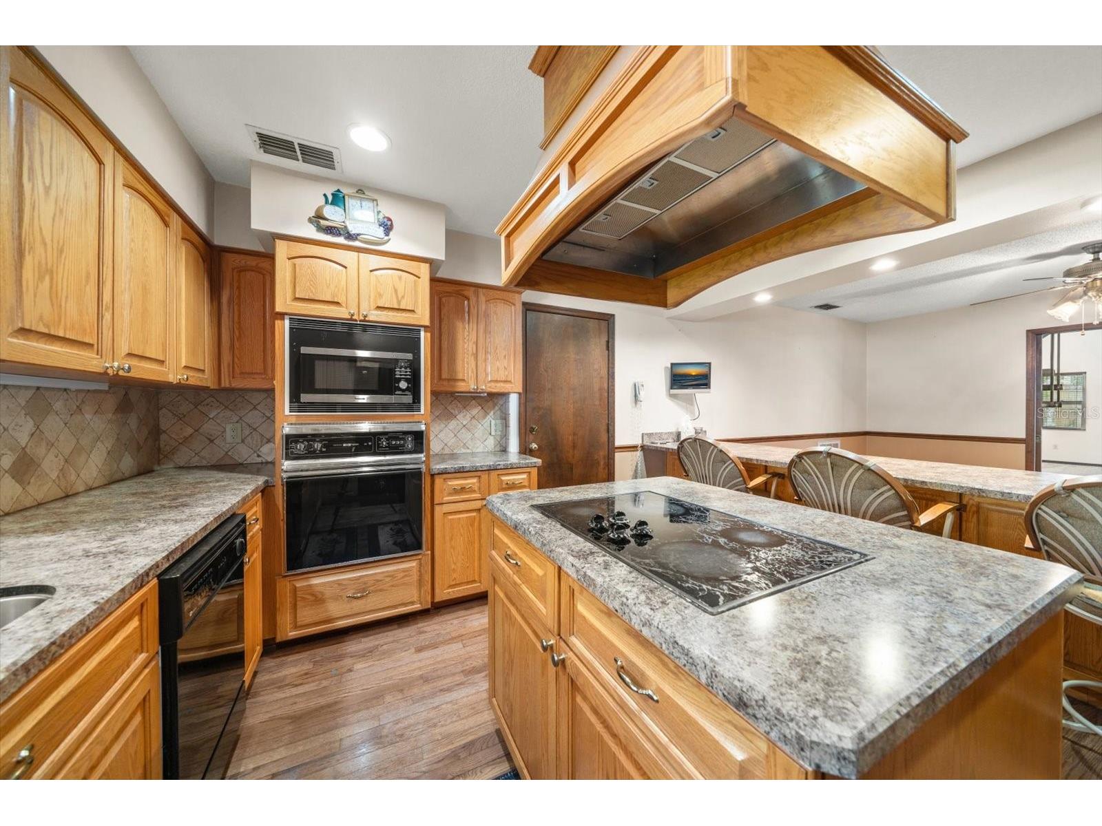 1799 Dixie Highway Tarpon Springs FL 34689 TB8474102 image38