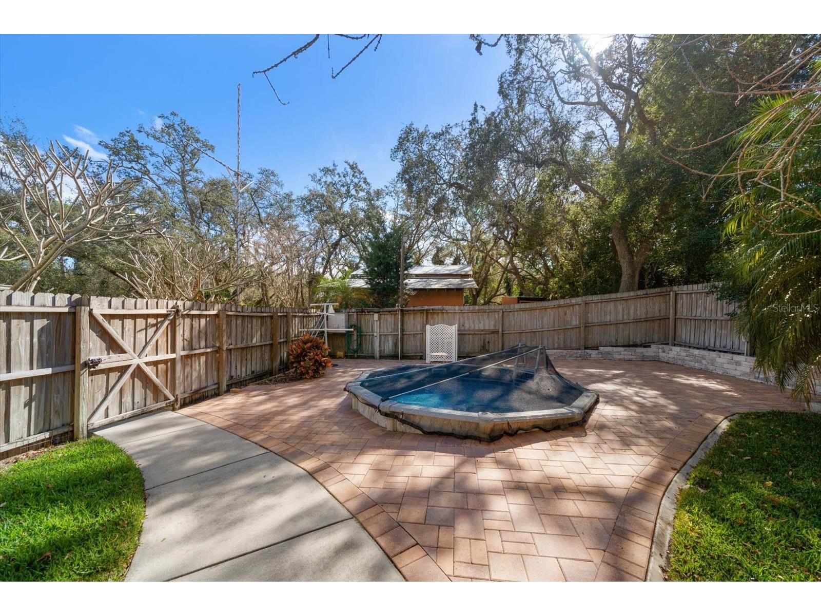 1799 Dixie Highway Tarpon Springs FL 34689 TB8474102 image45