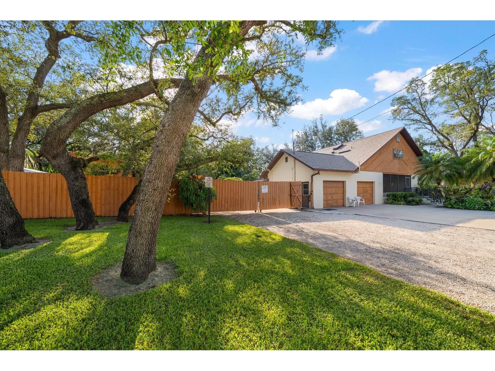 1799 Dixie Highway Tarpon Springs FL 34689 TB8474102 image9