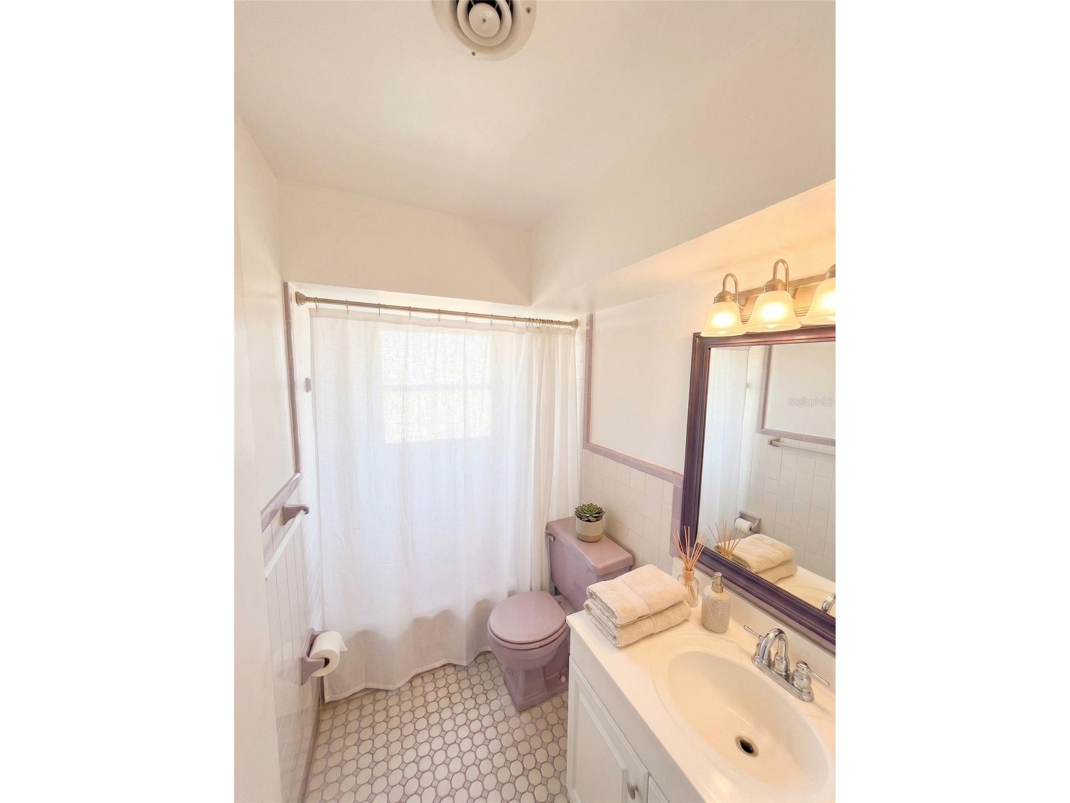 1799 Lake Circle Fort Pierce FL 34945 TB8492112 image18
