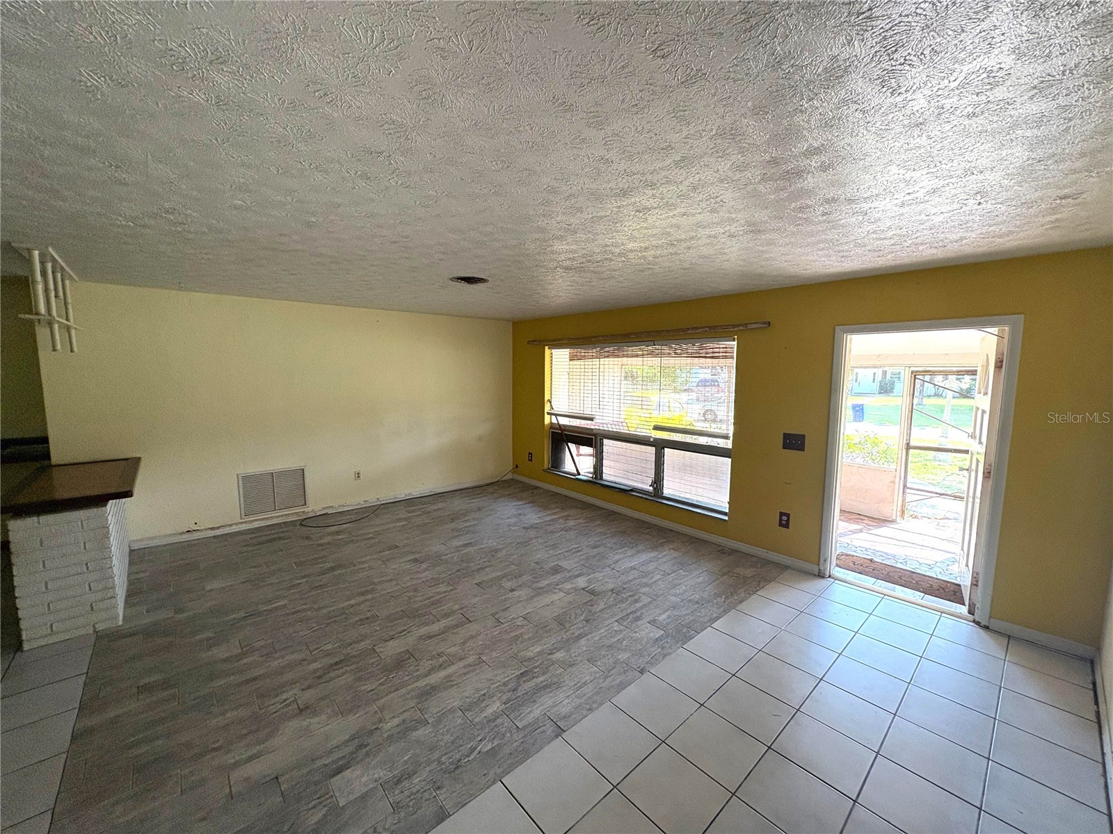 1799 Lake Circle Fort Pierce FL 34945 TB8492112 image3