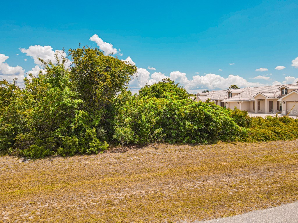 18 Donlon Drive Rotonda West FL 33947 C7526006 image13