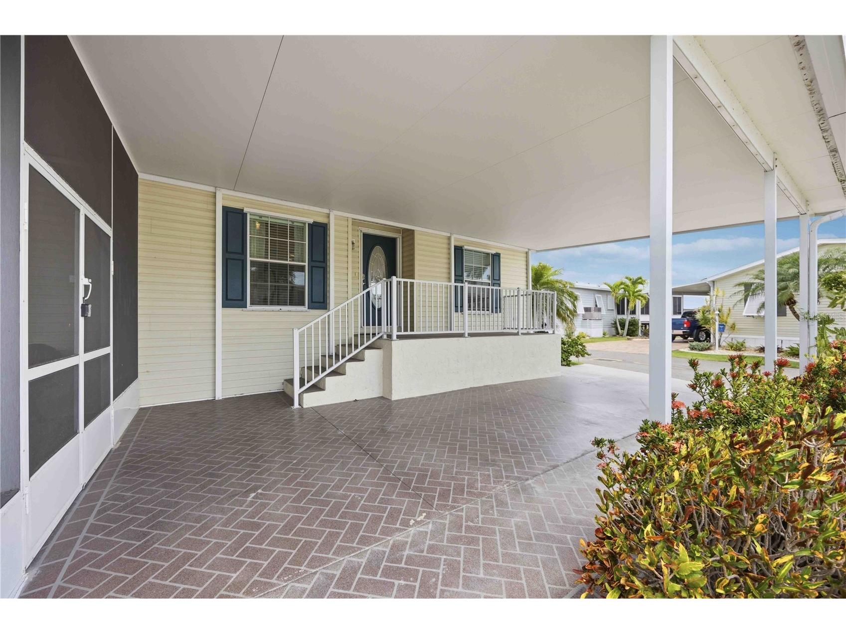 18 Emden Circle Punta Gorda FL 33950 C7525309 image5