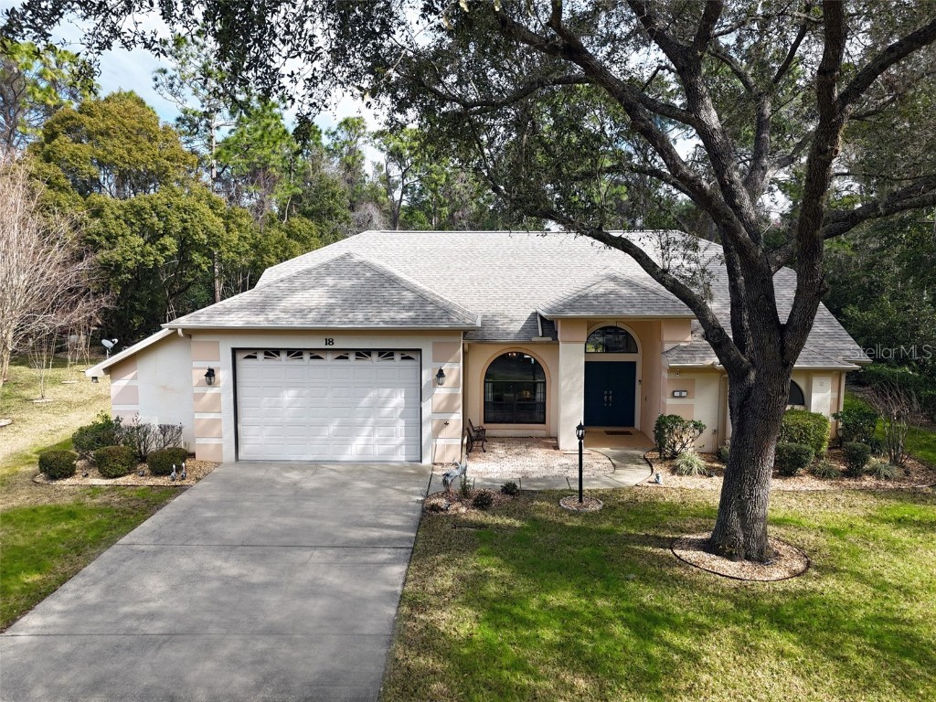 18 Fig Court E Homosassa FL 34446 OM692715 image1