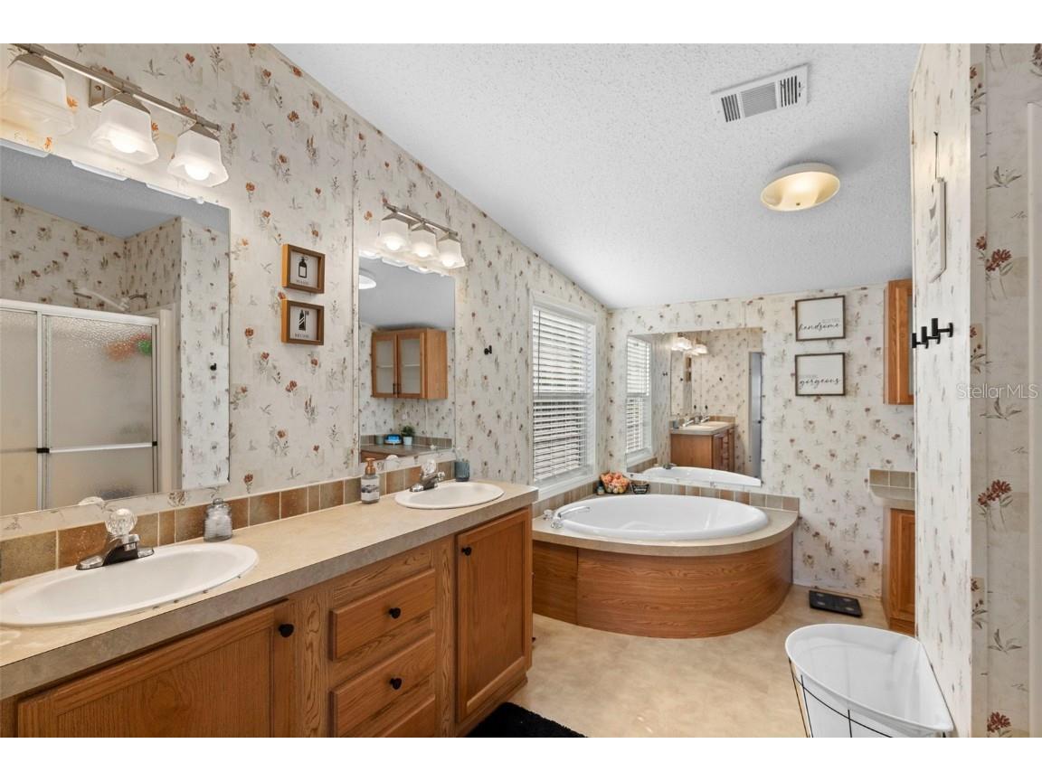 18 Florence Boulevard Debary FL 32713 V4945716 image15