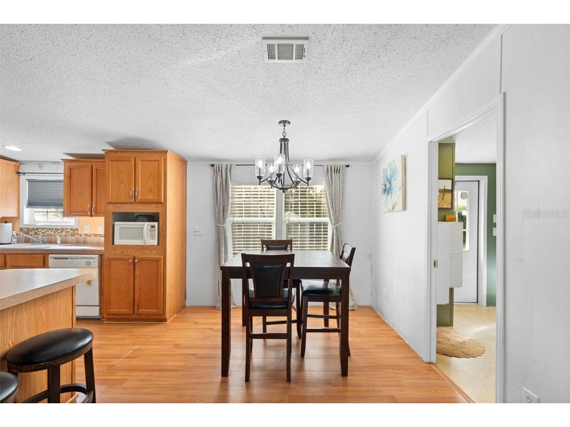 18 Florence Boulevard Debary FL 32713 V4945716 image8