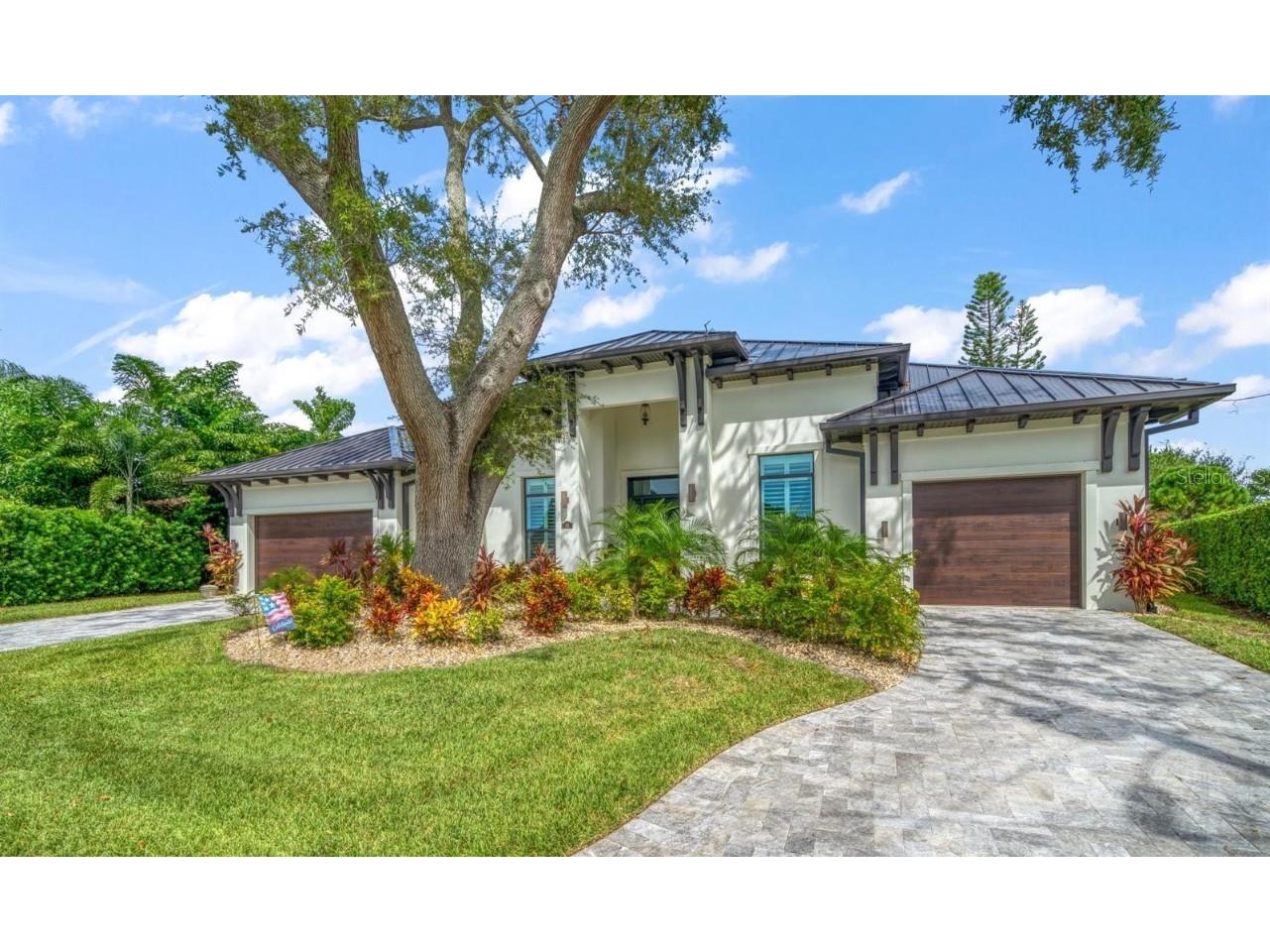 18 Hibiscus Road Belleair FL 33756 U8215223 image1