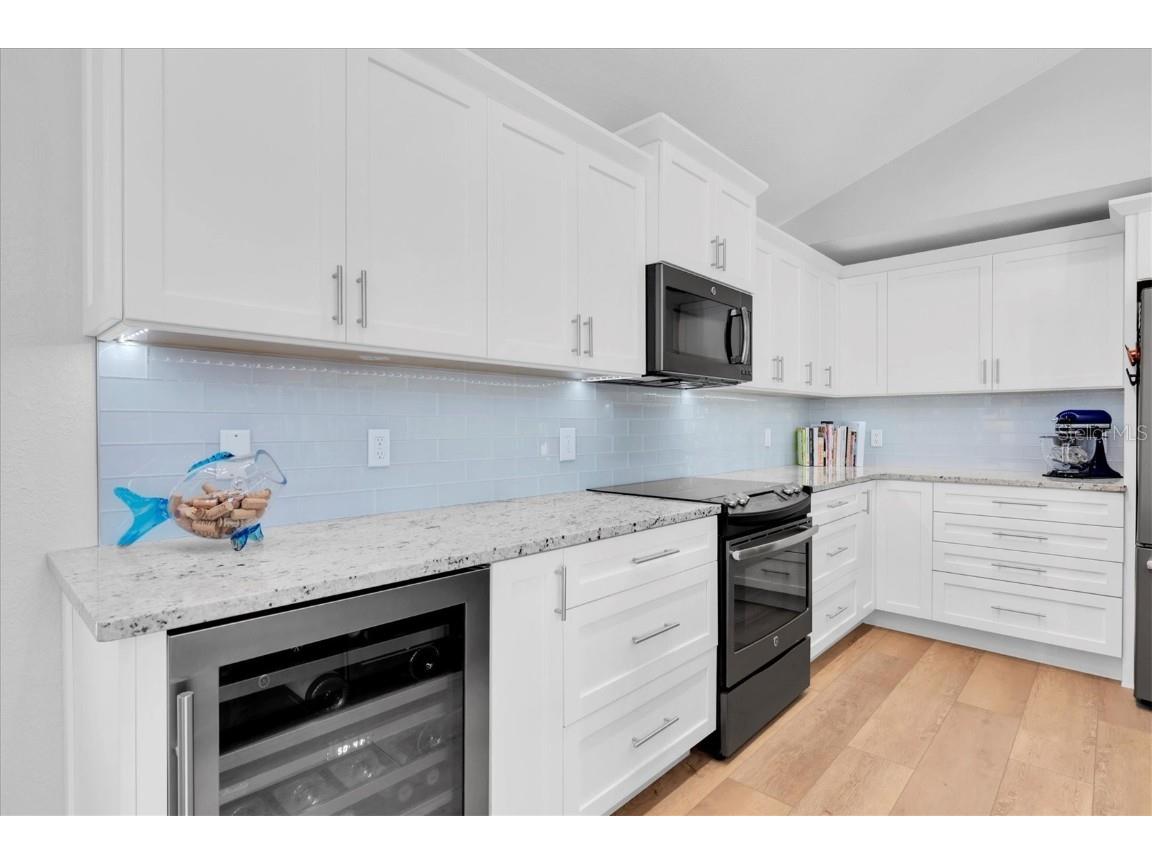 18 Jefferson Court S Saint Petersburg FL 33711 TB8445622 image11