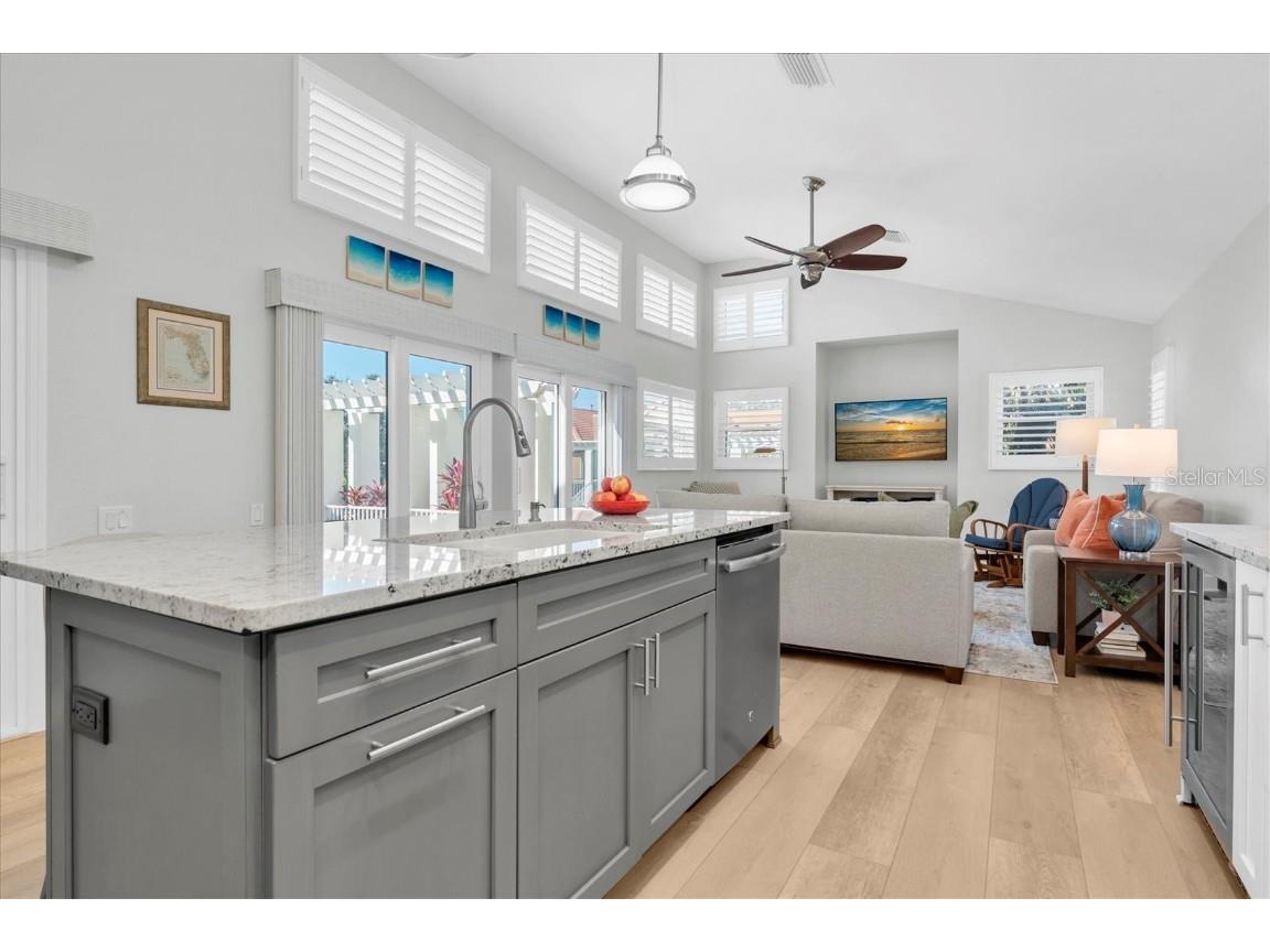 18 Jefferson Court S Saint Petersburg FL 33711 TB8445622 image12