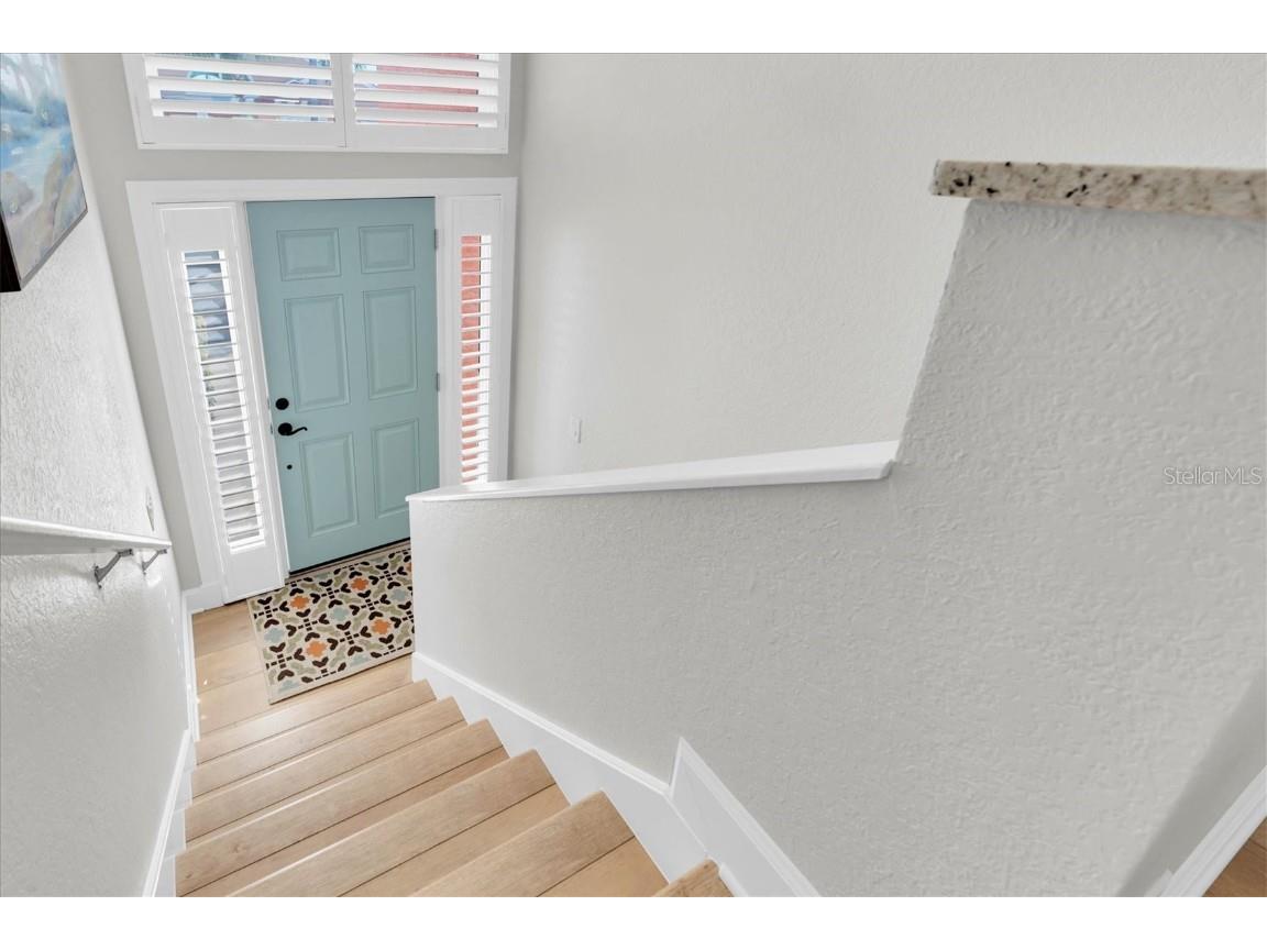 18 Jefferson Court S Saint Petersburg FL 33711 TB8445622 image2