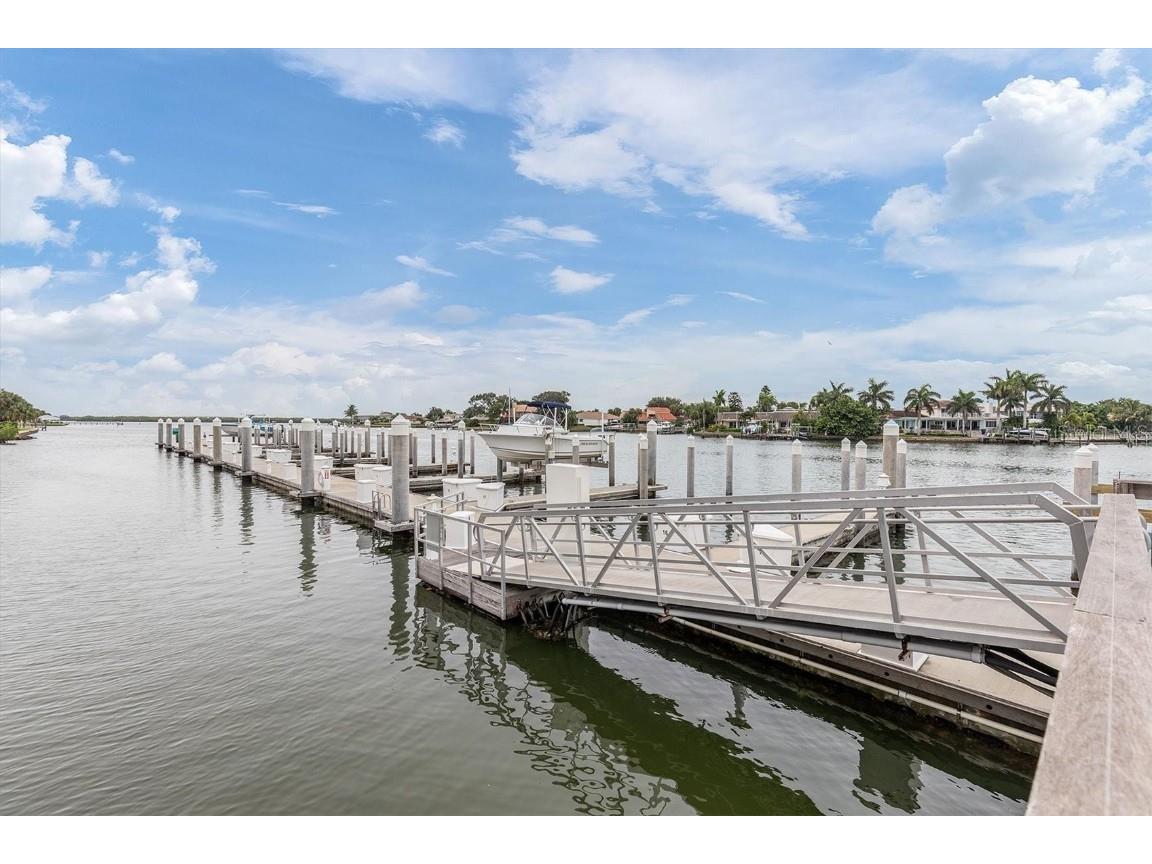 18 Jefferson Court S Saint Petersburg FL 33711 TB8445622 image44