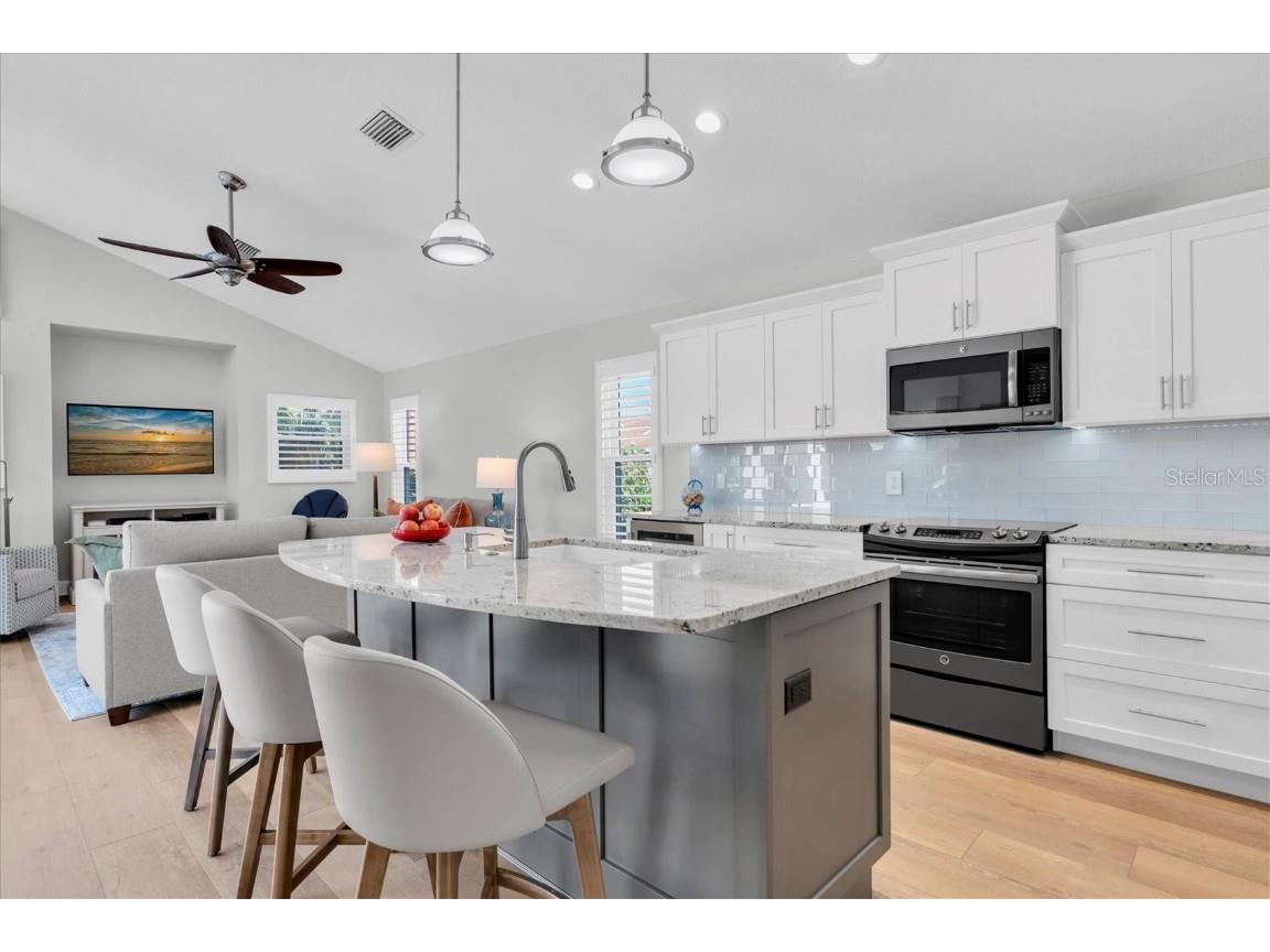 18 Jefferson Court S Saint Petersburg FL 33711 TB8445622 image8