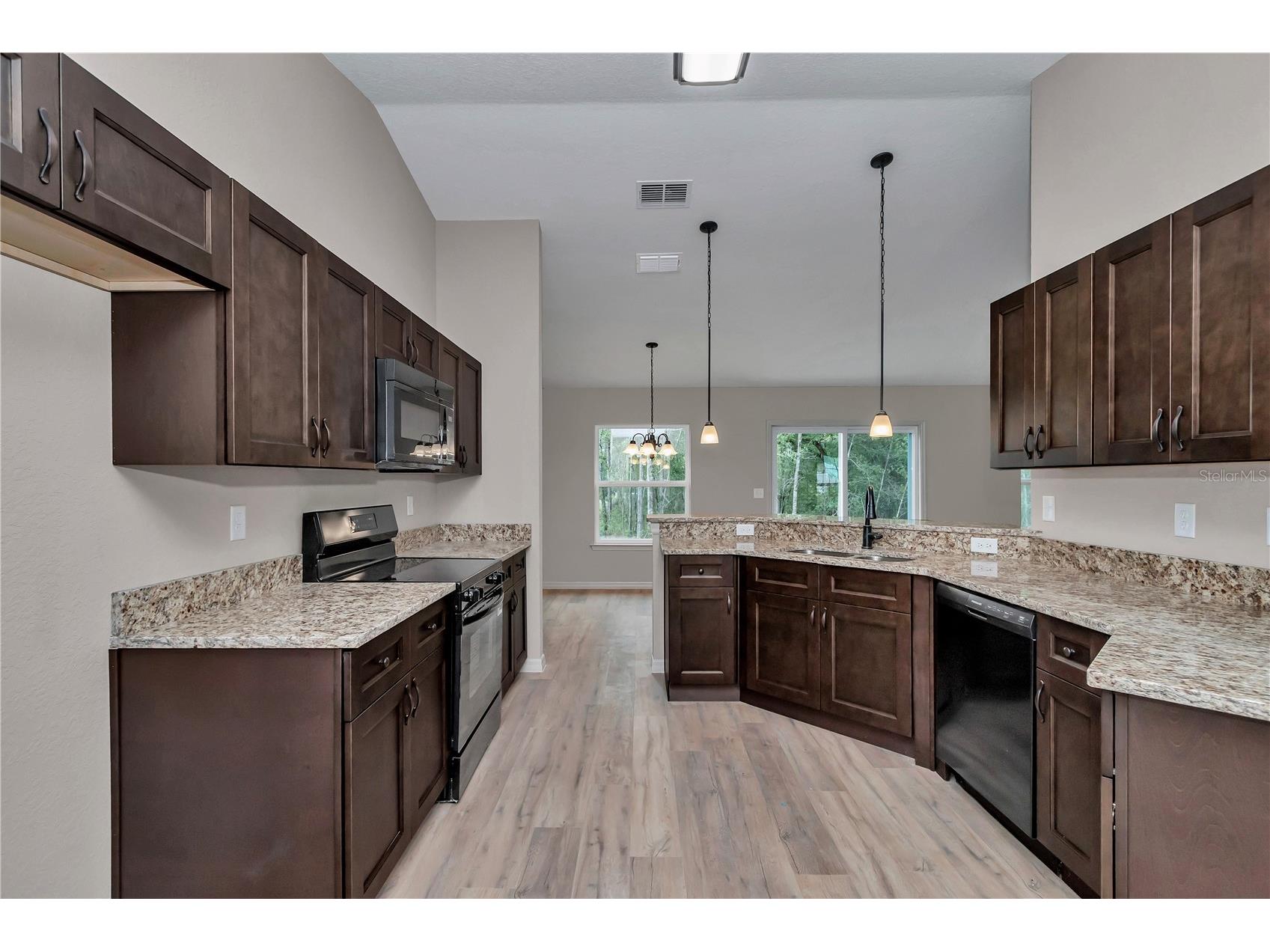 18 Malauka Lane Court Ocklawaha FL 32179 OM717643 image12