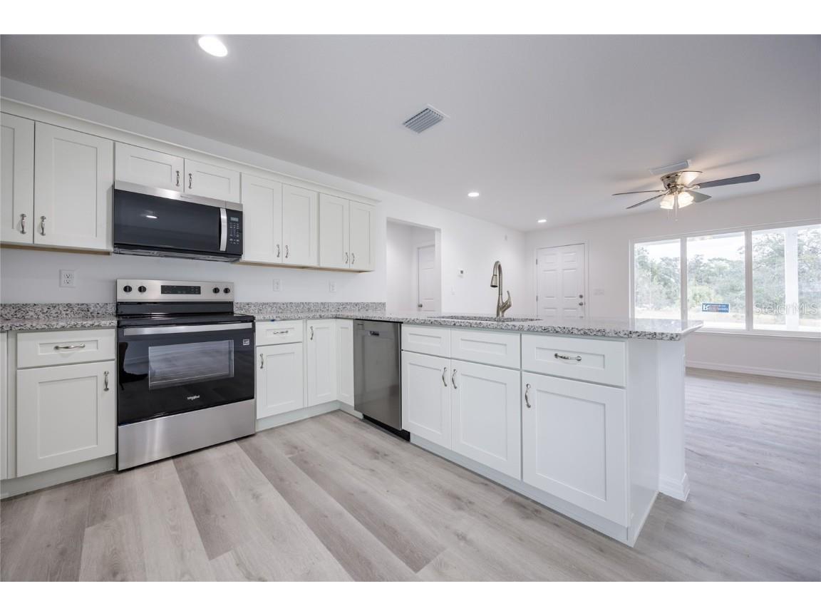 18 Malauka Loop Pass Ocklawaha FL 32179 GC529532 image15