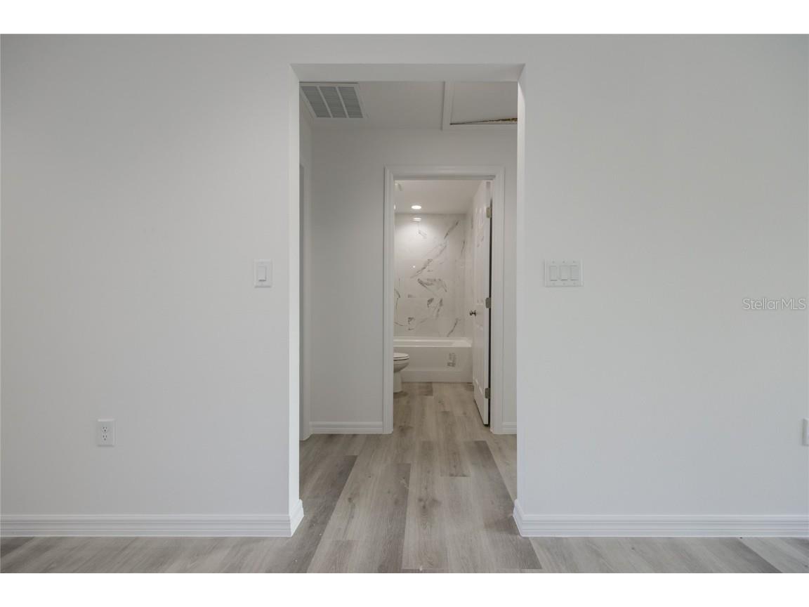 18 Malauka Loop Pass Ocklawaha FL 32179 GC529532 image17