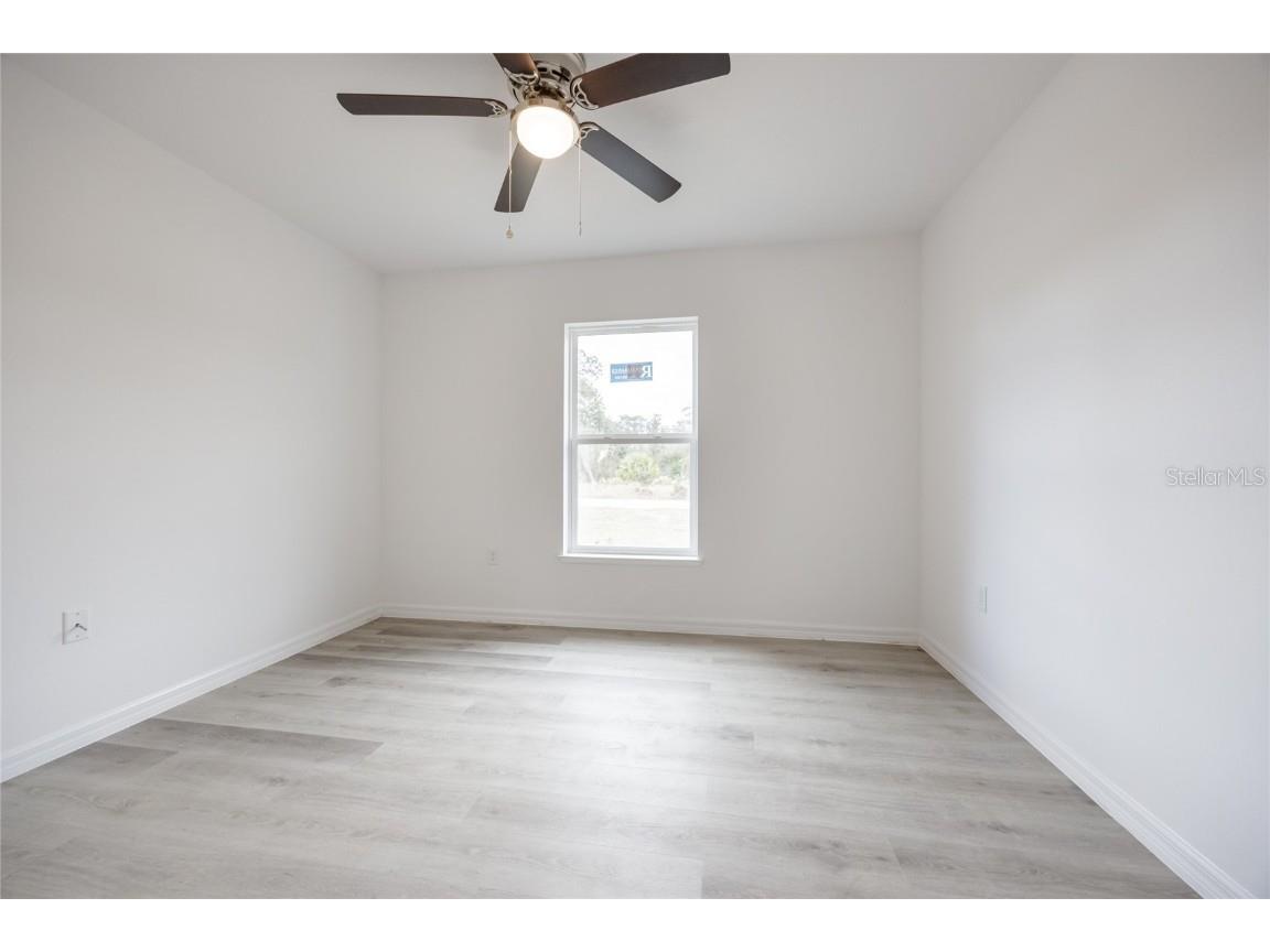 18 Malauka Loop Pass Ocklawaha FL 32179 GC529532 image27