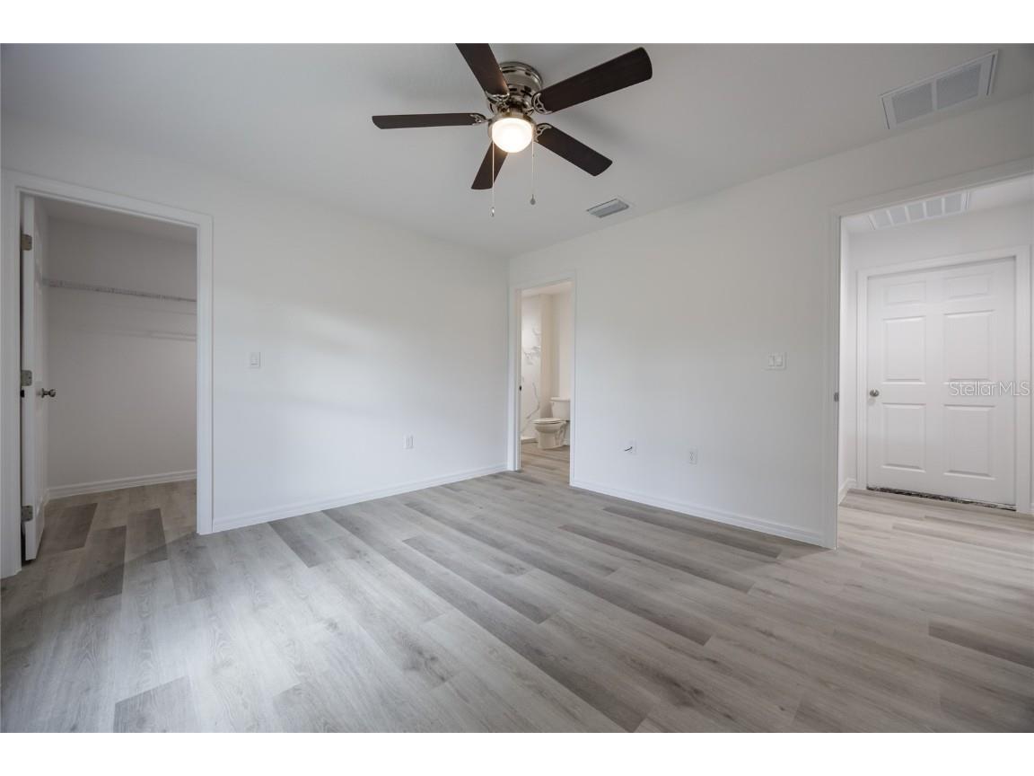 18 Malauka Loop Pass Ocklawaha FL 32179 GC529532 image33