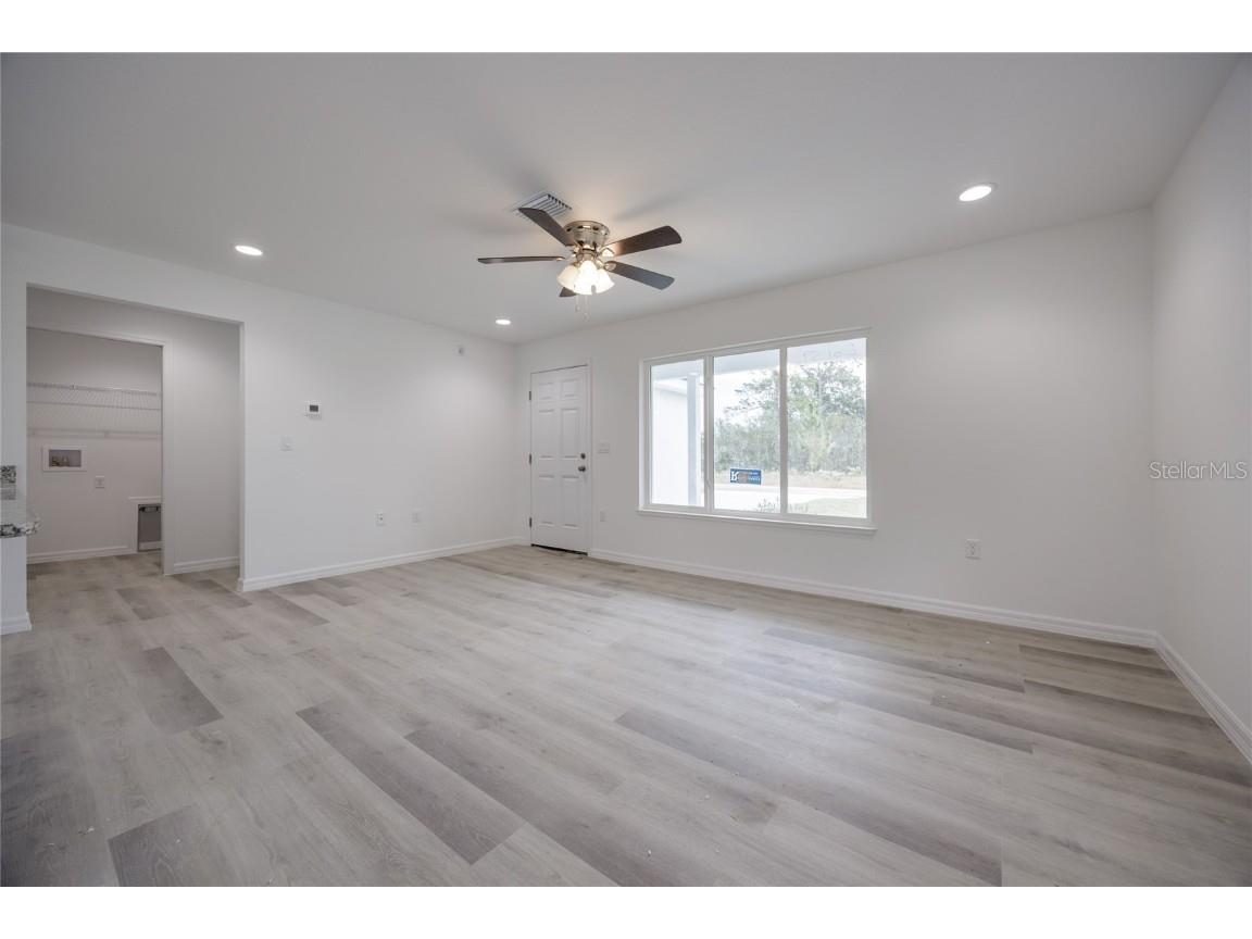 18 Malauka Loop Pass Ocklawaha FL 32179 GC529532 image7