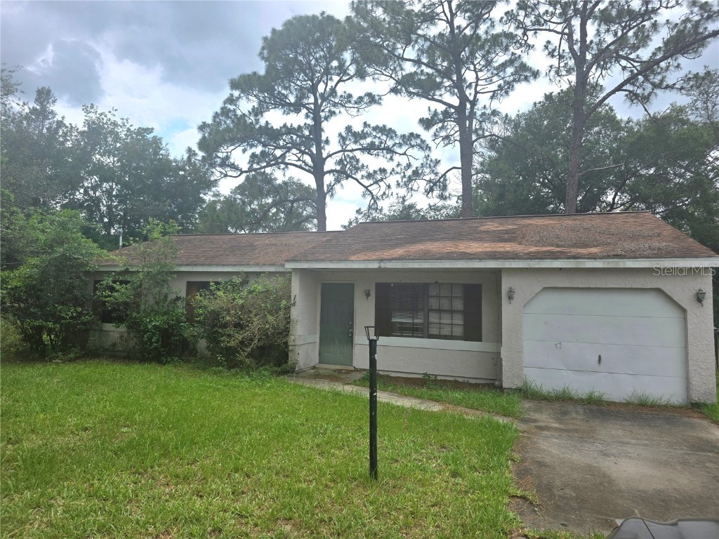 18 Midway Court Ocala FL 34472 OM704893 image1