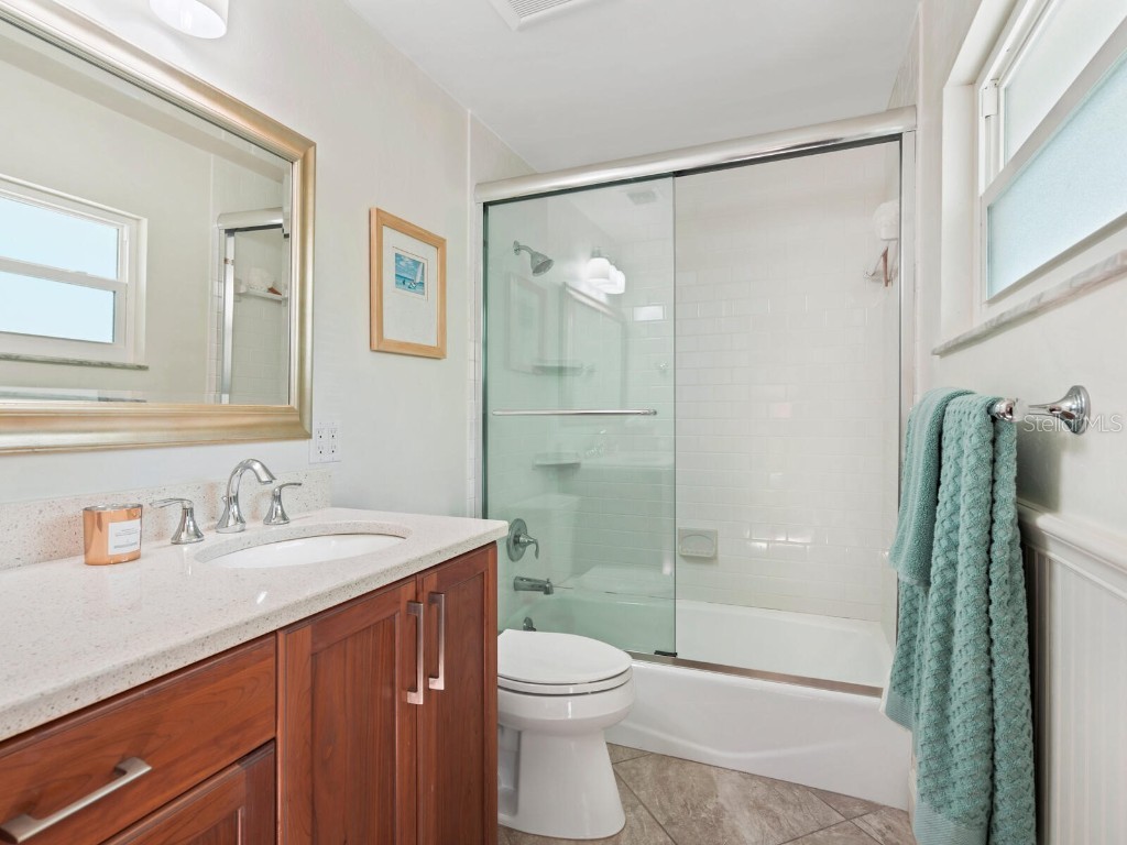 18 N Casey Key Road Osprey FL 34229 - INTRACOASTAL WATERWAY A4669083 image24