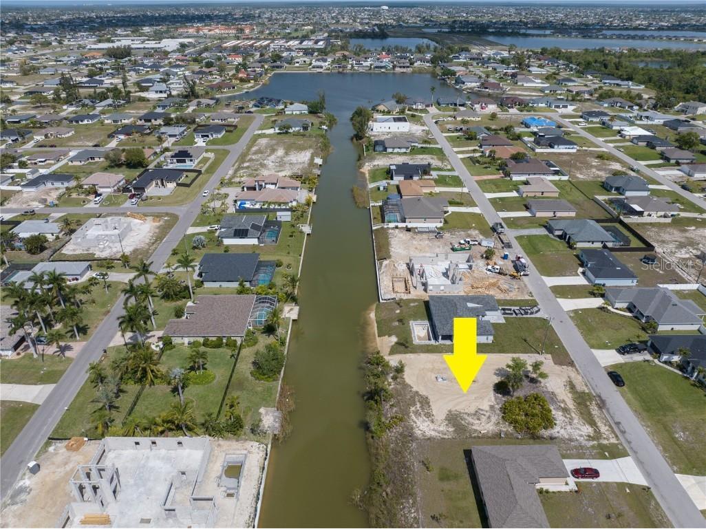 18 NW 13th Place Cape Coral FL 33993 - NOVA CANAL A4635439 image1