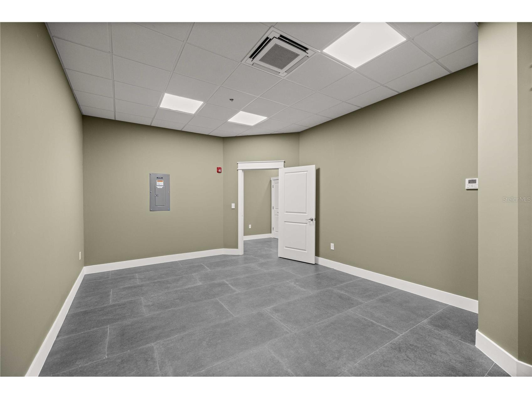 18 S Magnolia Avenue Ocala FL 34471 OM722404 image15