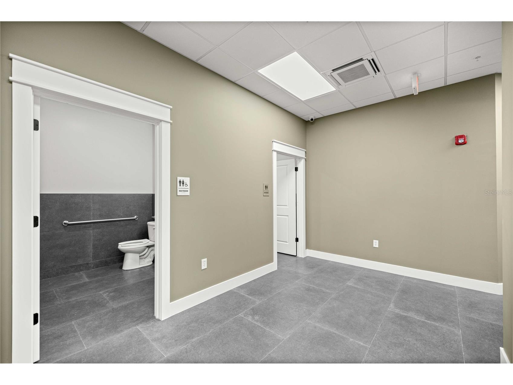 18 S Magnolia Avenue Ocala FL 34471 OM722404 image16