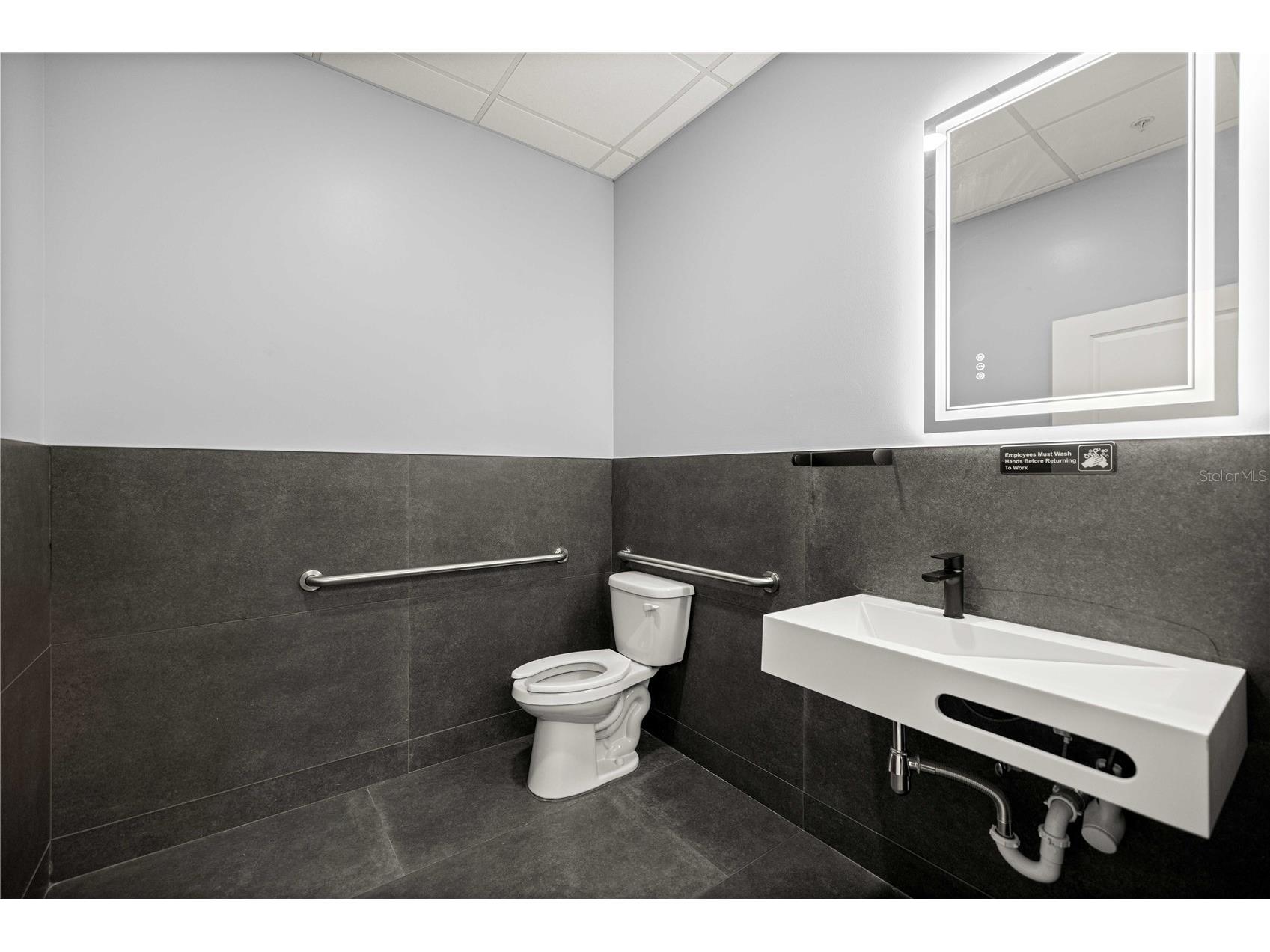18 S Magnolia Avenue Ocala FL 34471 OM722404 image17