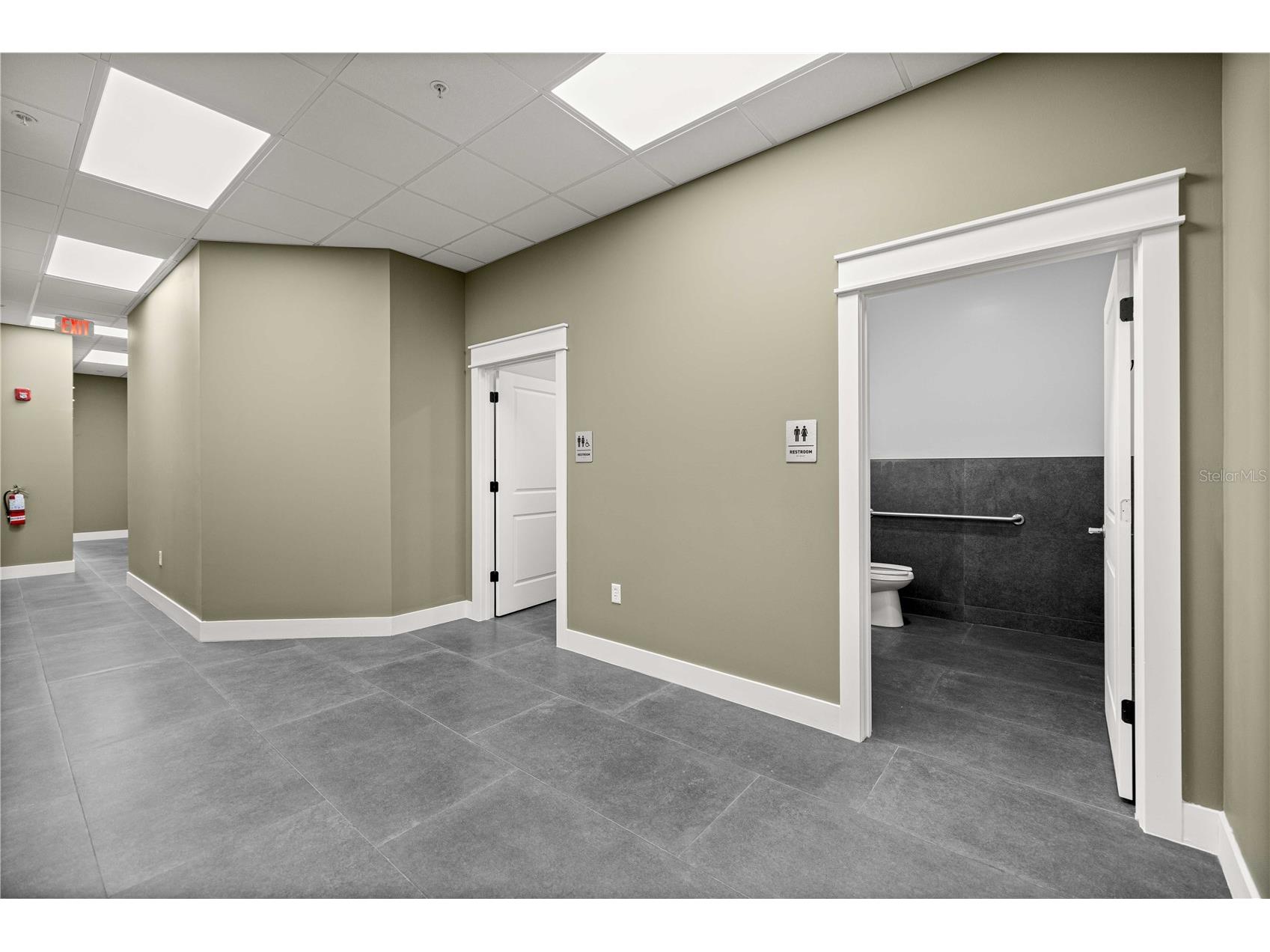 18 S Magnolia Avenue Ocala FL 34471 OM722404 image6