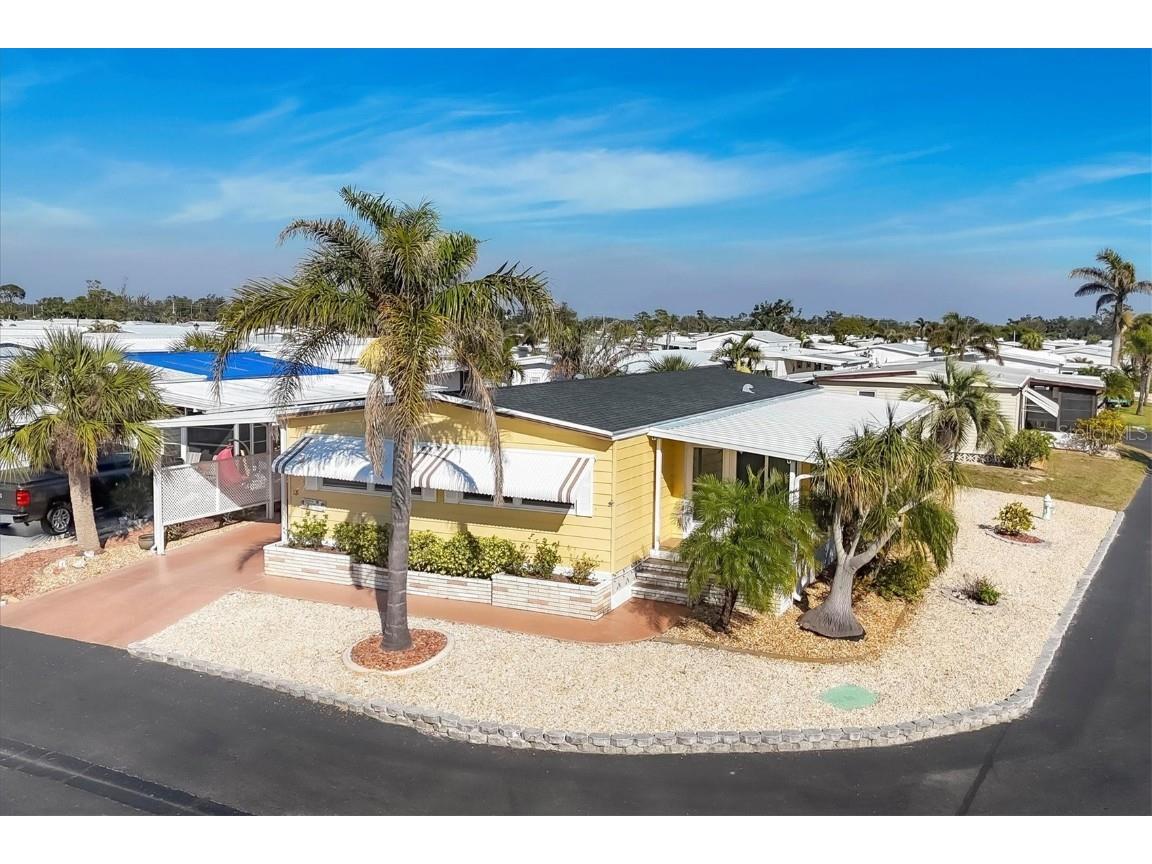 18 S Marina Plaza Englewood FL 34223 D6140322 image1