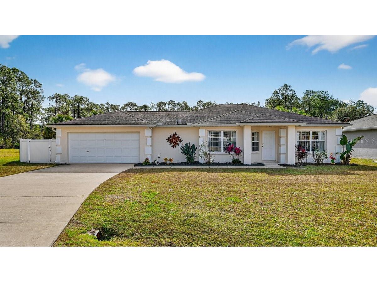 18 Smoke Tree Place Palm Coast FL 32164 V4946737 image1