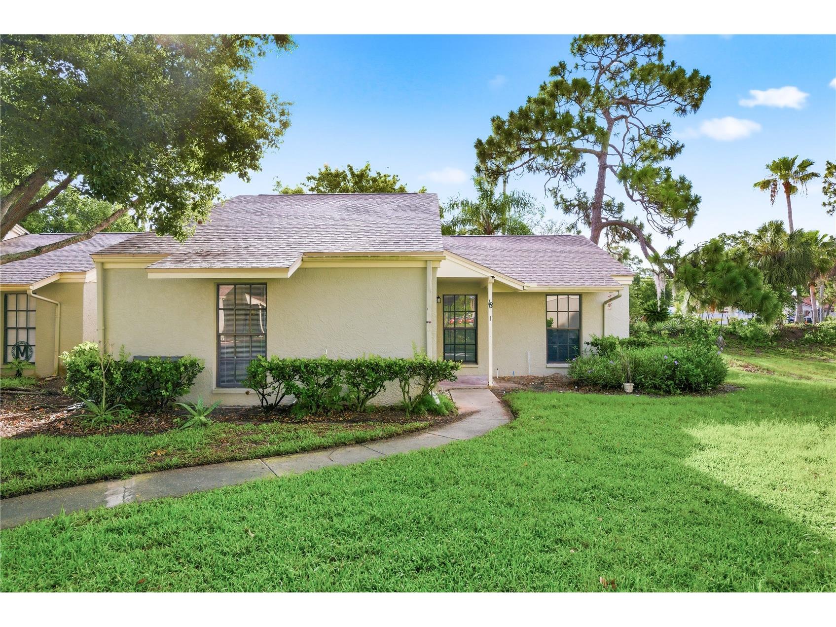 18 Windrush Bay Drive Tarpon Springs FL 34689 TB8505229 image2