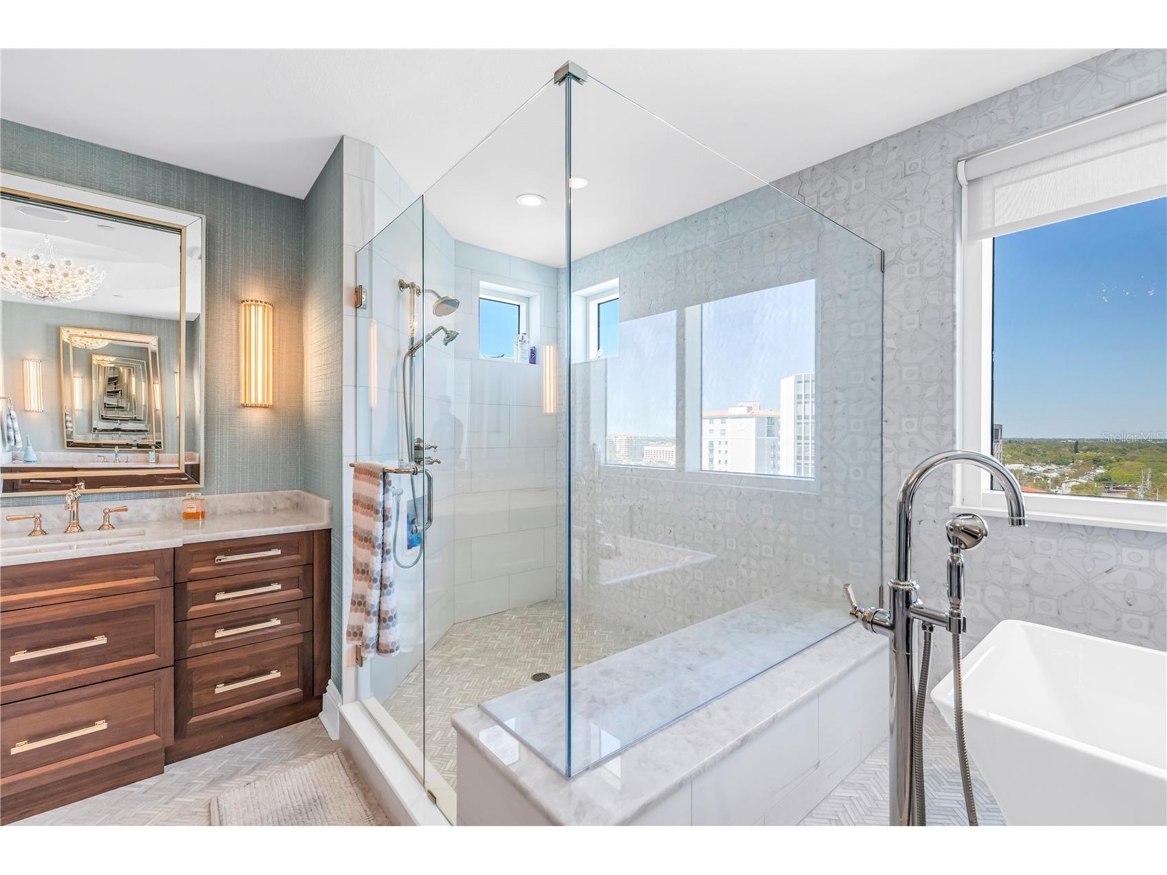 180 Beach Drive NE #1401 Saint Petersburg FL 33701 TB8487087 image27