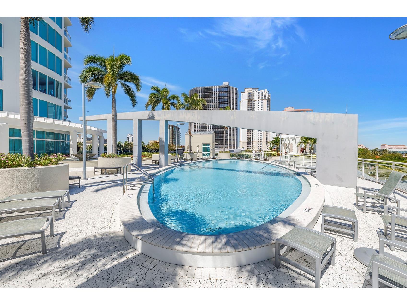 180 Beach Drive NE #1401 Saint Petersburg FL 33701 TB8487087 image49
